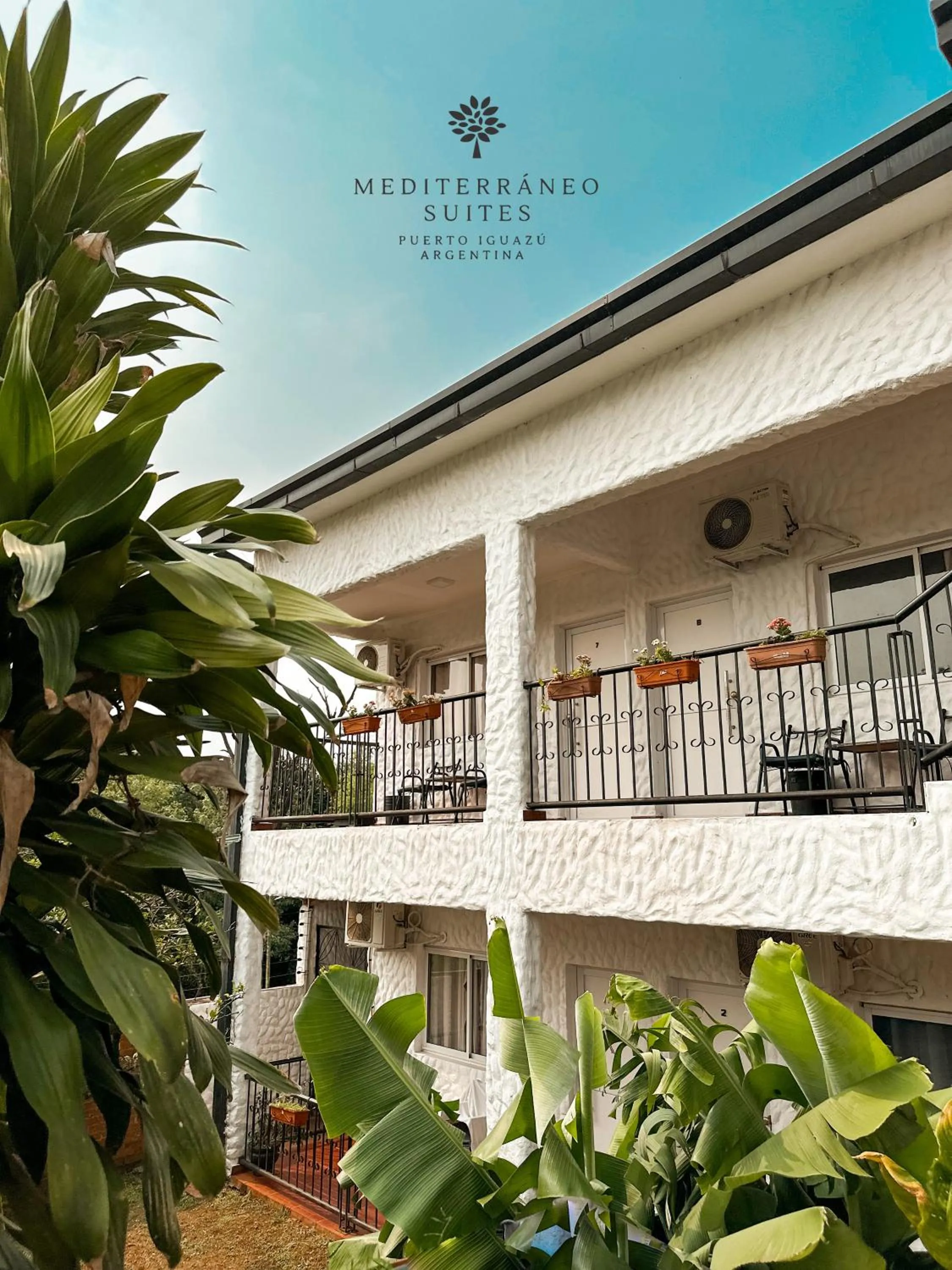 Mediterráneo Suites