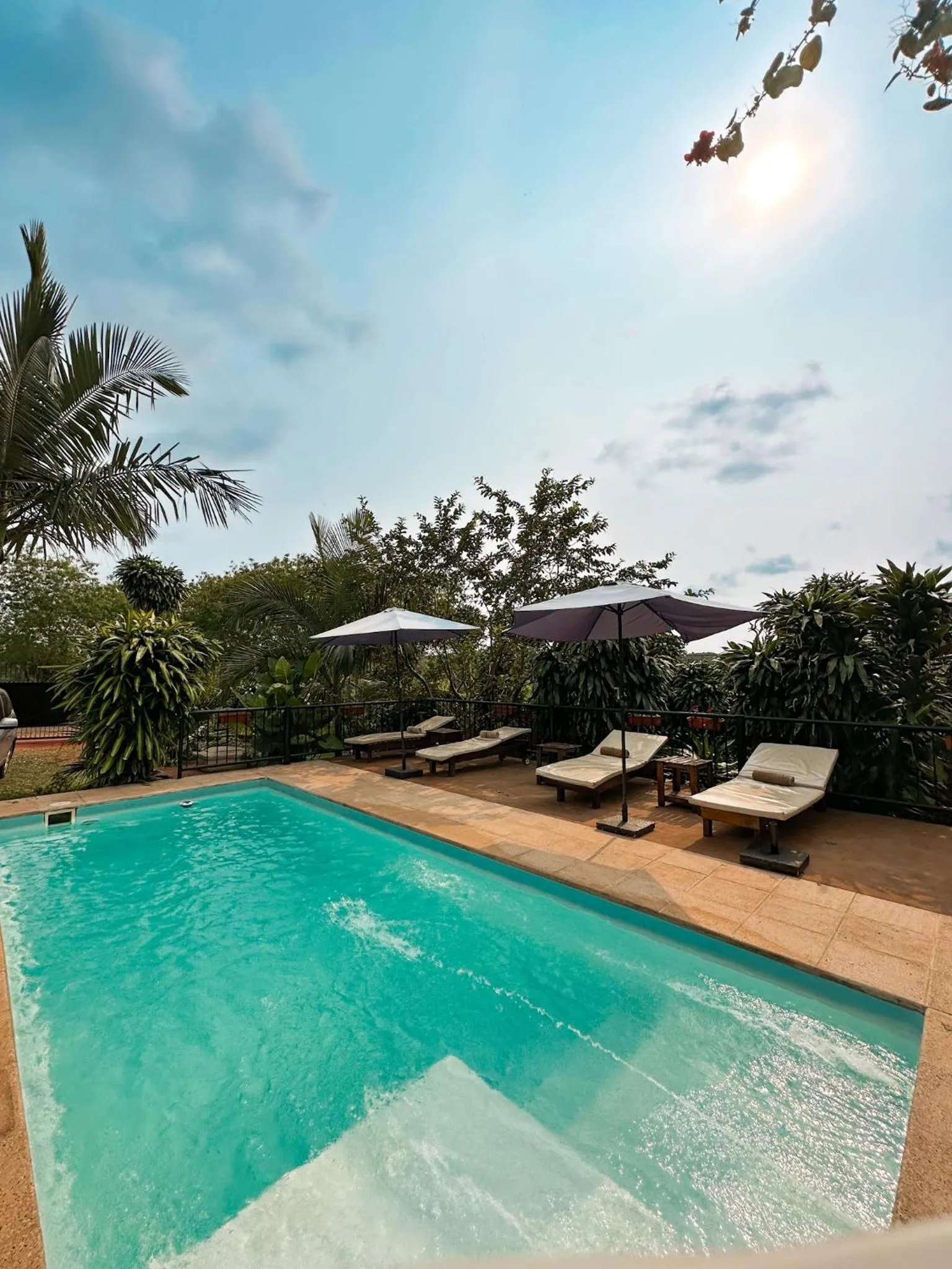 Mediterráneo Suites