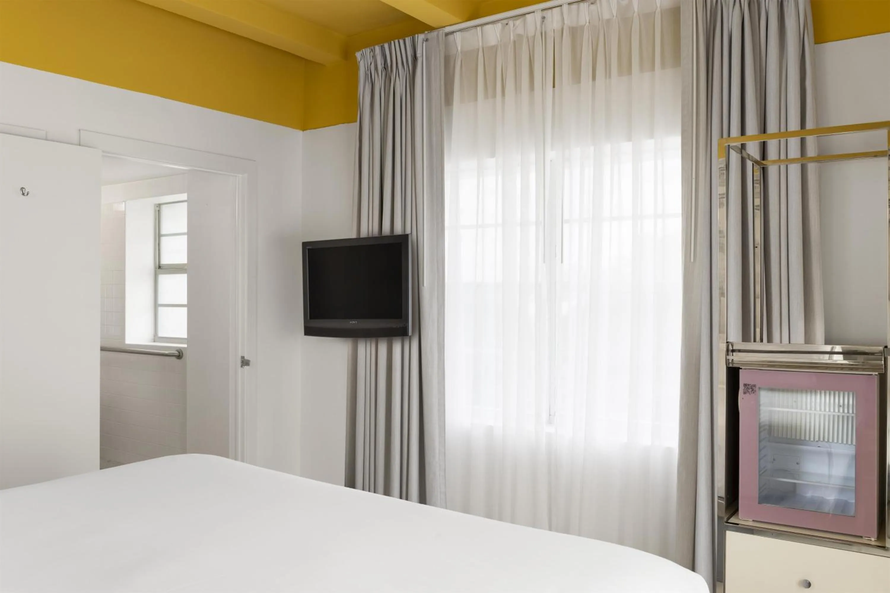 Bedroom, Bed in Townhouse Hotel, BW Signature Collection