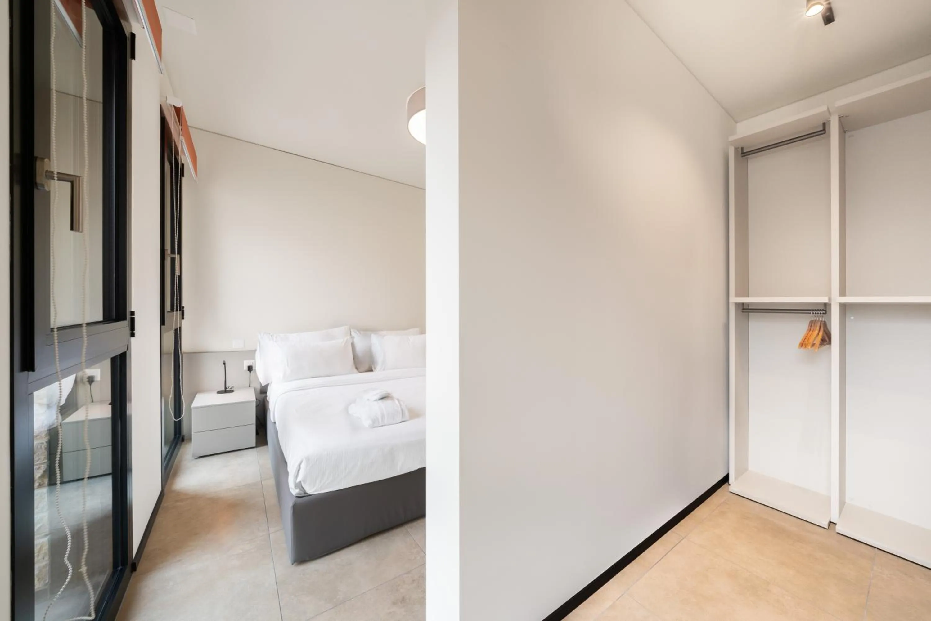 Bed in Swiss Hotel Apartments - Lugano