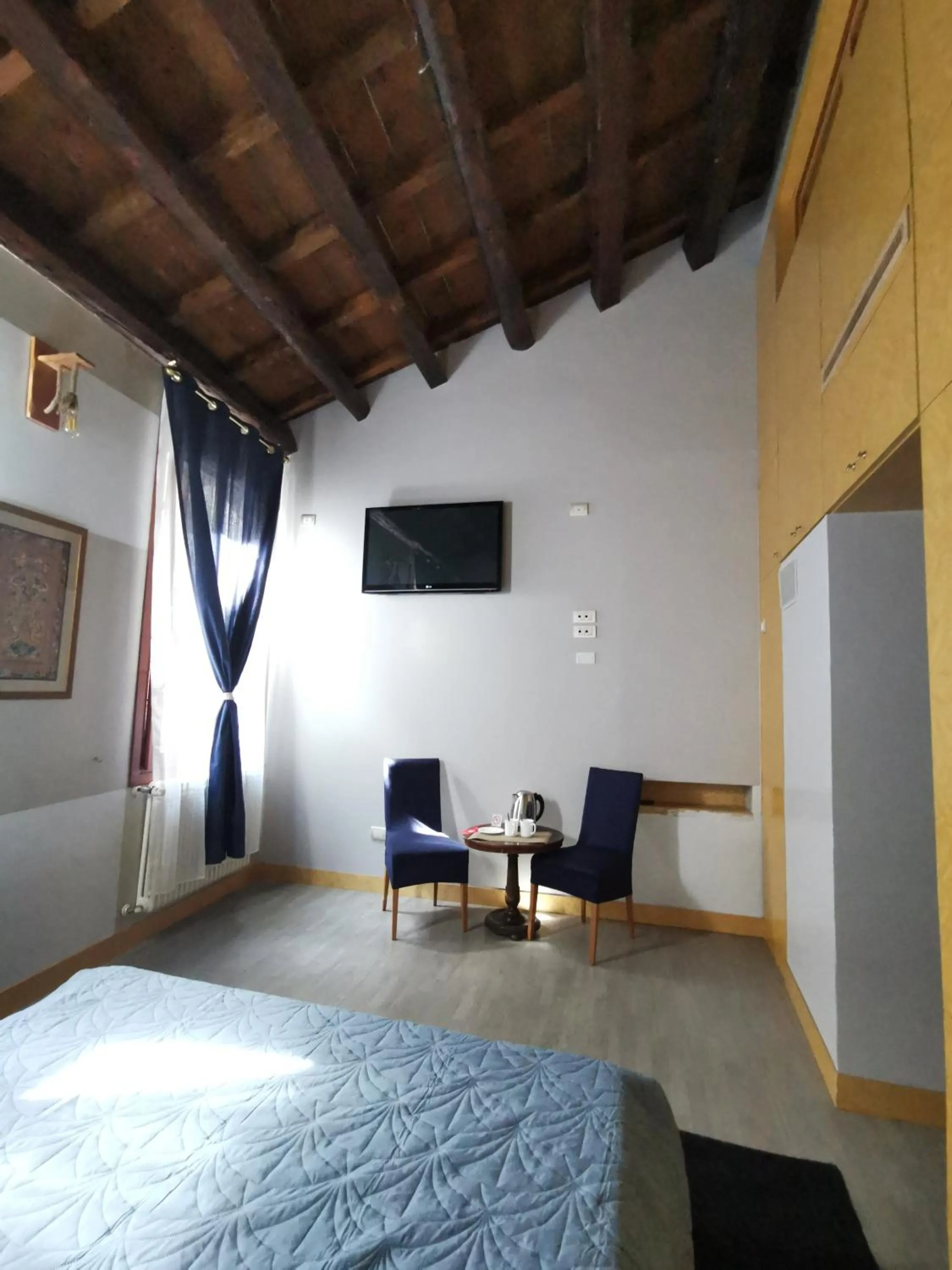 Bed in Venice Dose Suite