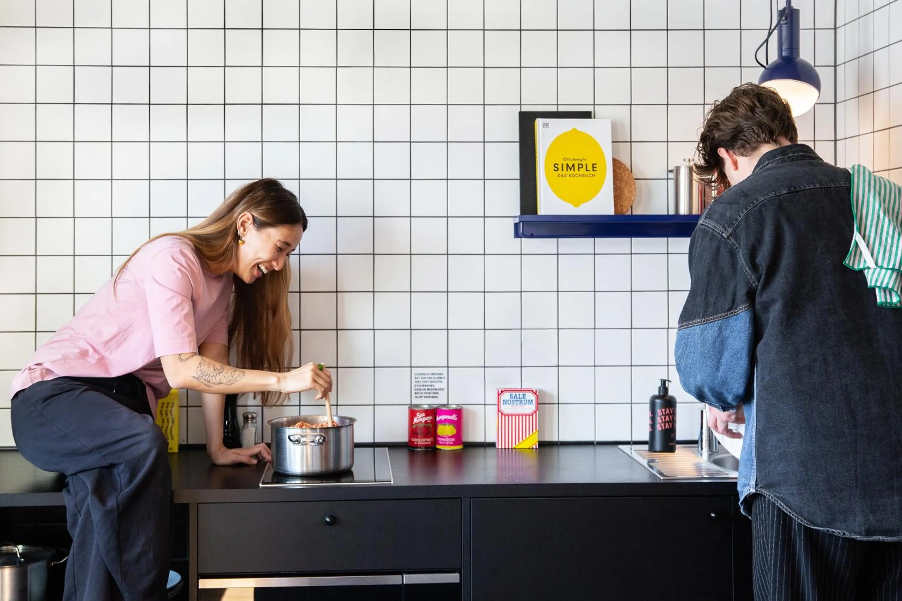 Kitchen or kitchenette in STAYERY Bielefeld Hauptbahnhof