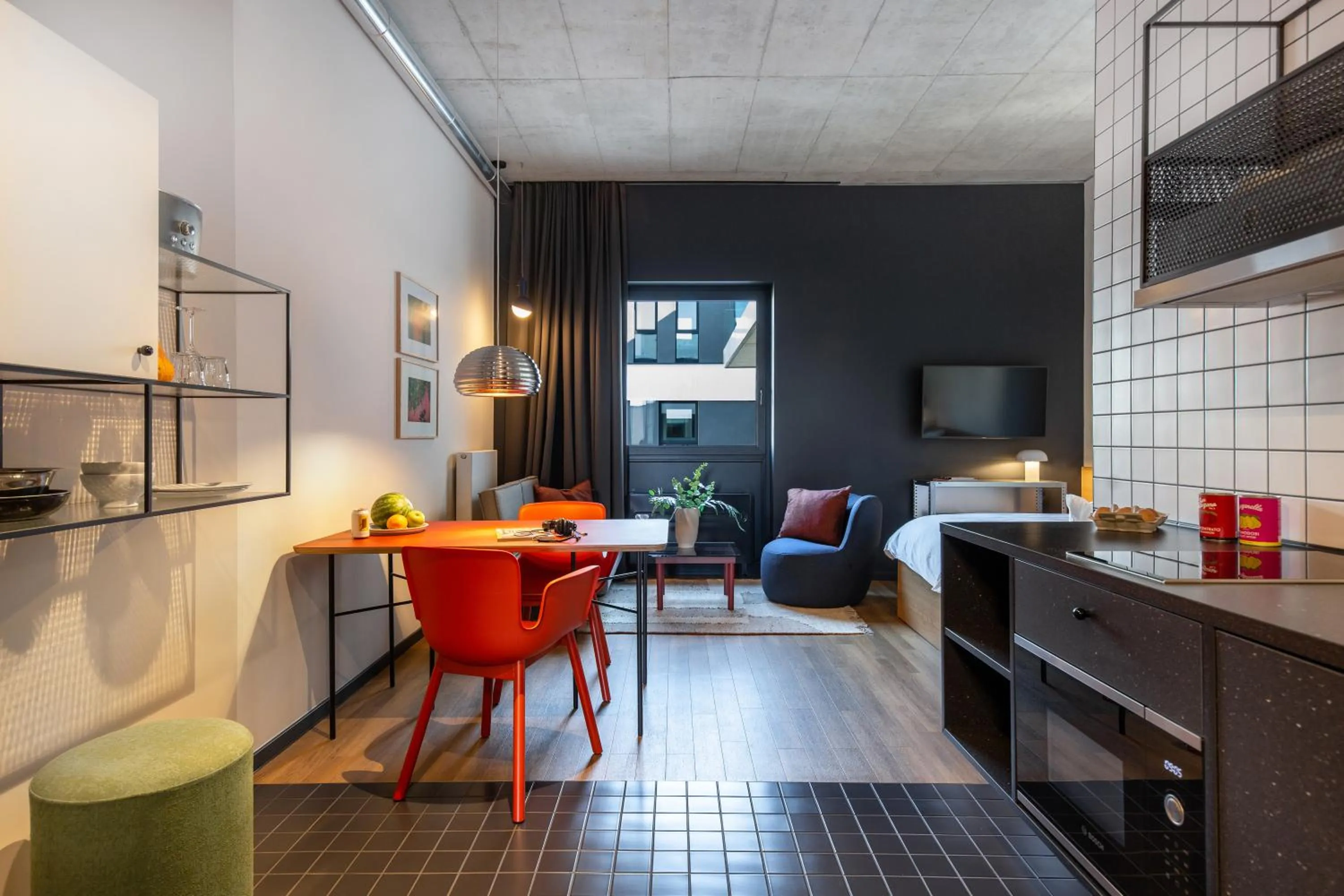 Living room in STAYERY Bielefeld Hauptbahnhof