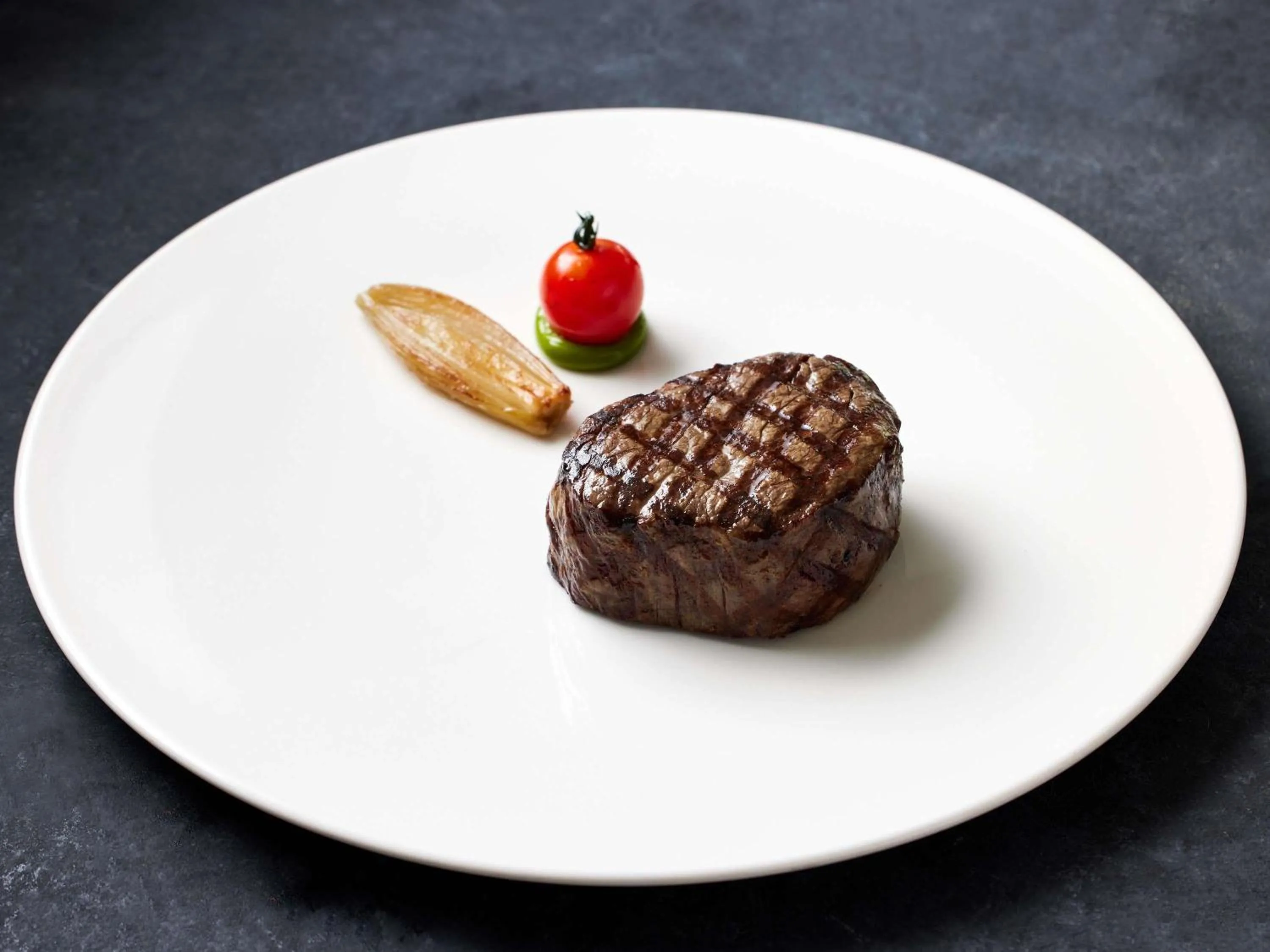 Restaurant/places to eat in Sofitel Dubai The Palm Resort & Spa