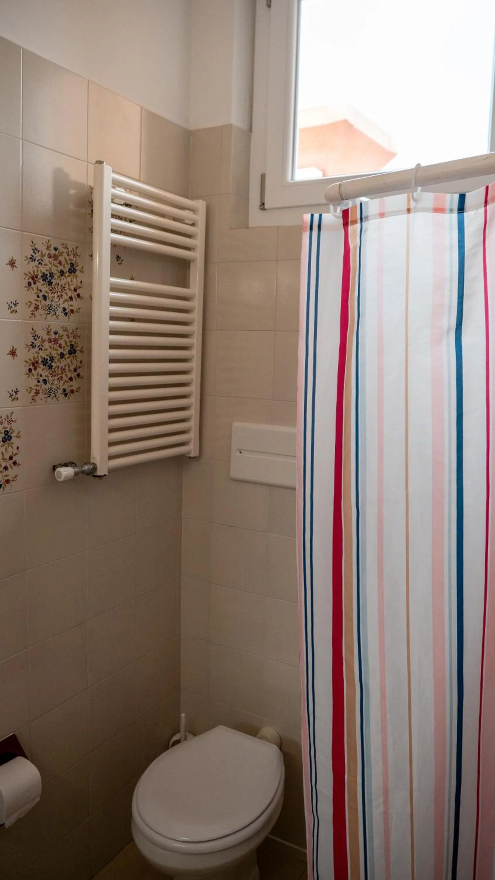 Shower in Albergo Tecla