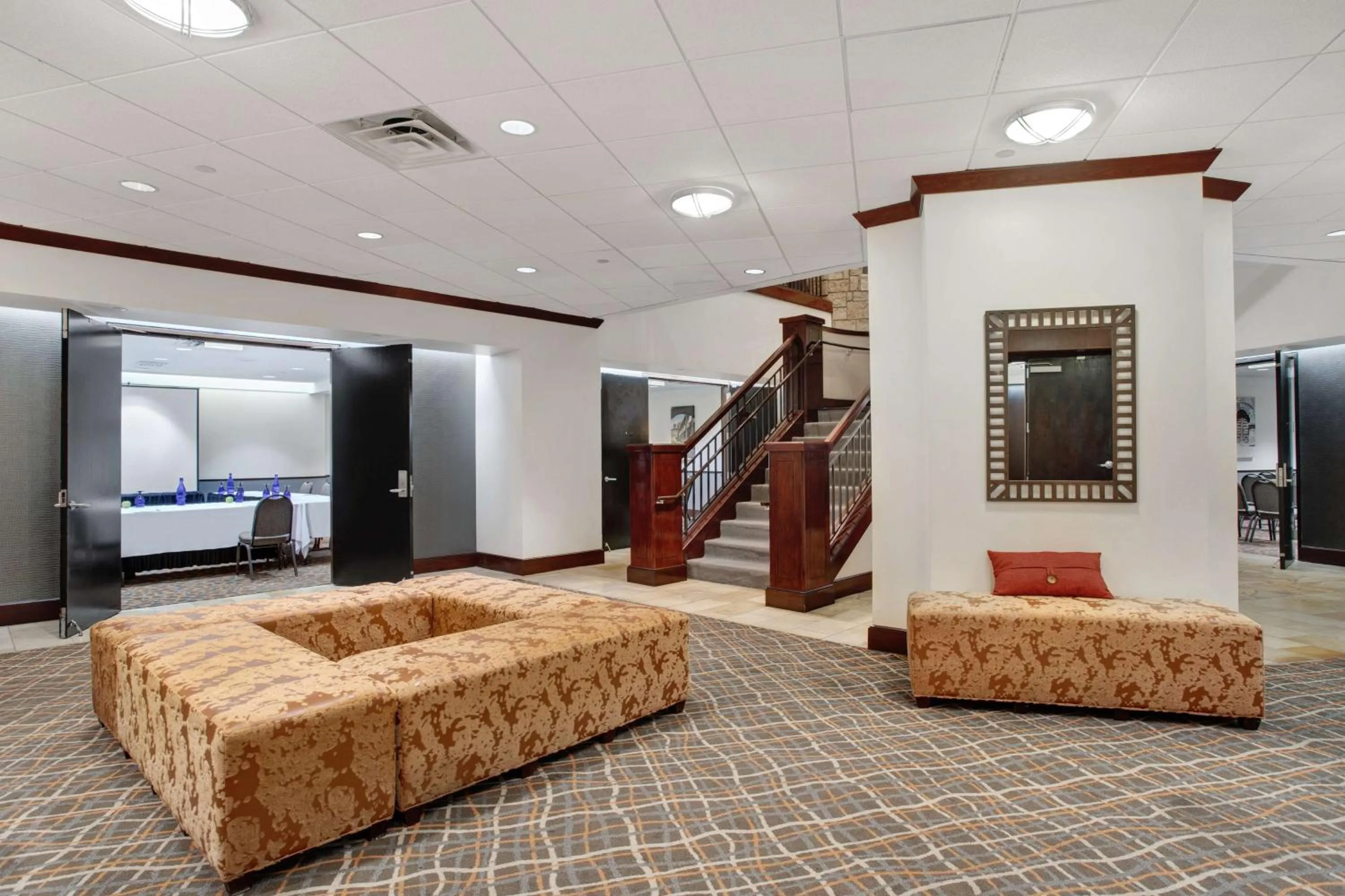 Meeting/conference room in The Emily Morgan Hotel - A DoubleTree by Hilton