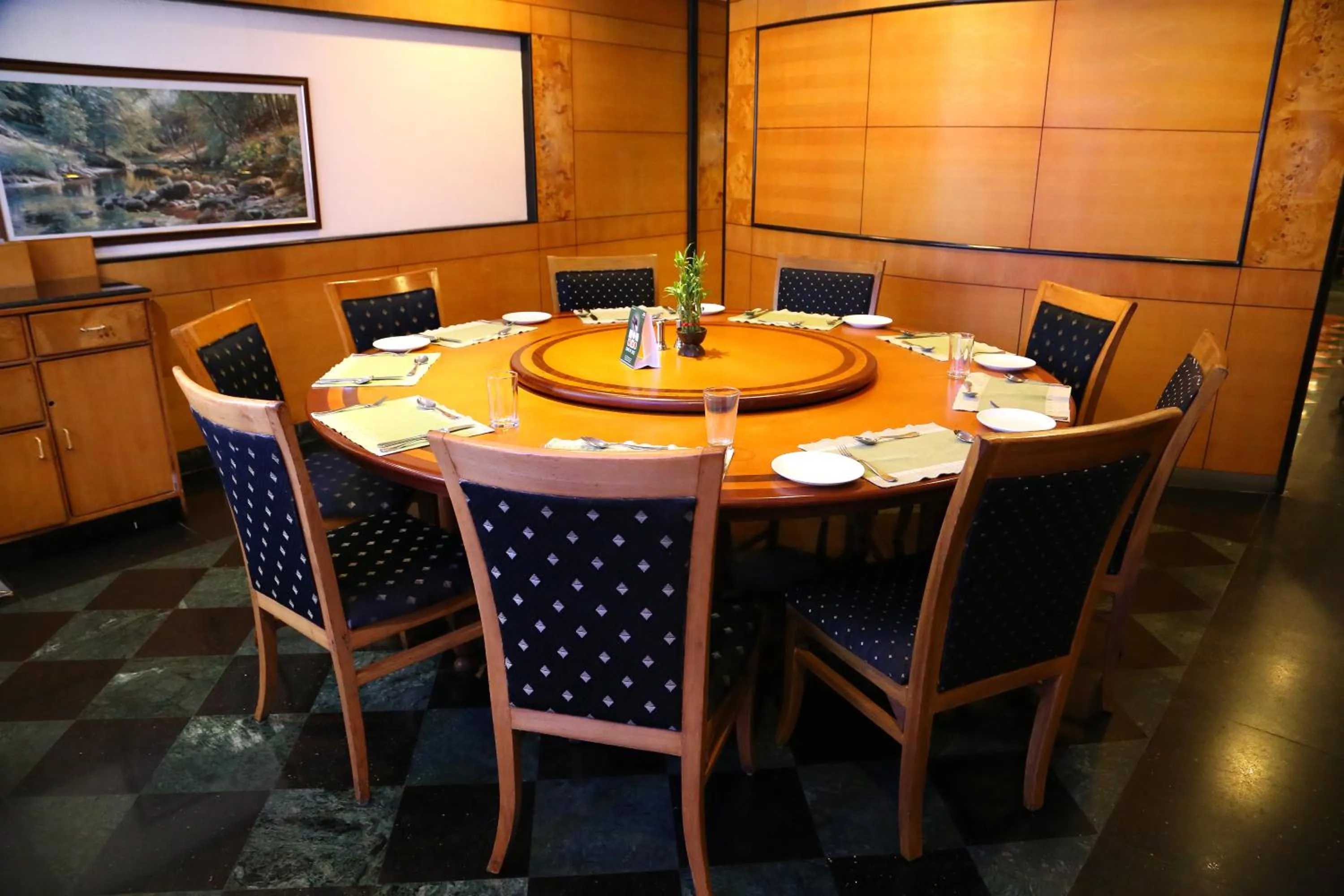 Business facilities in Gokulam Park Hotel & Convention Centre