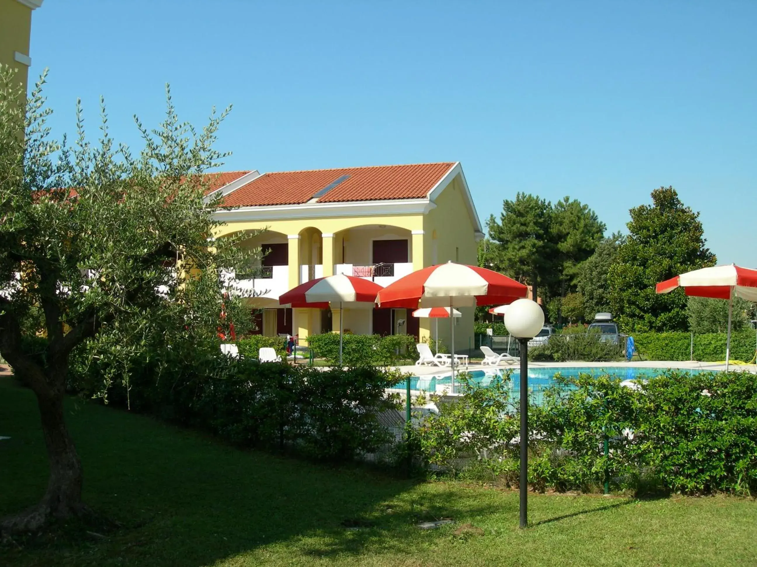 Villaggio Borgo dell'Ulivo Villaggio Borgo dell'Ulivo