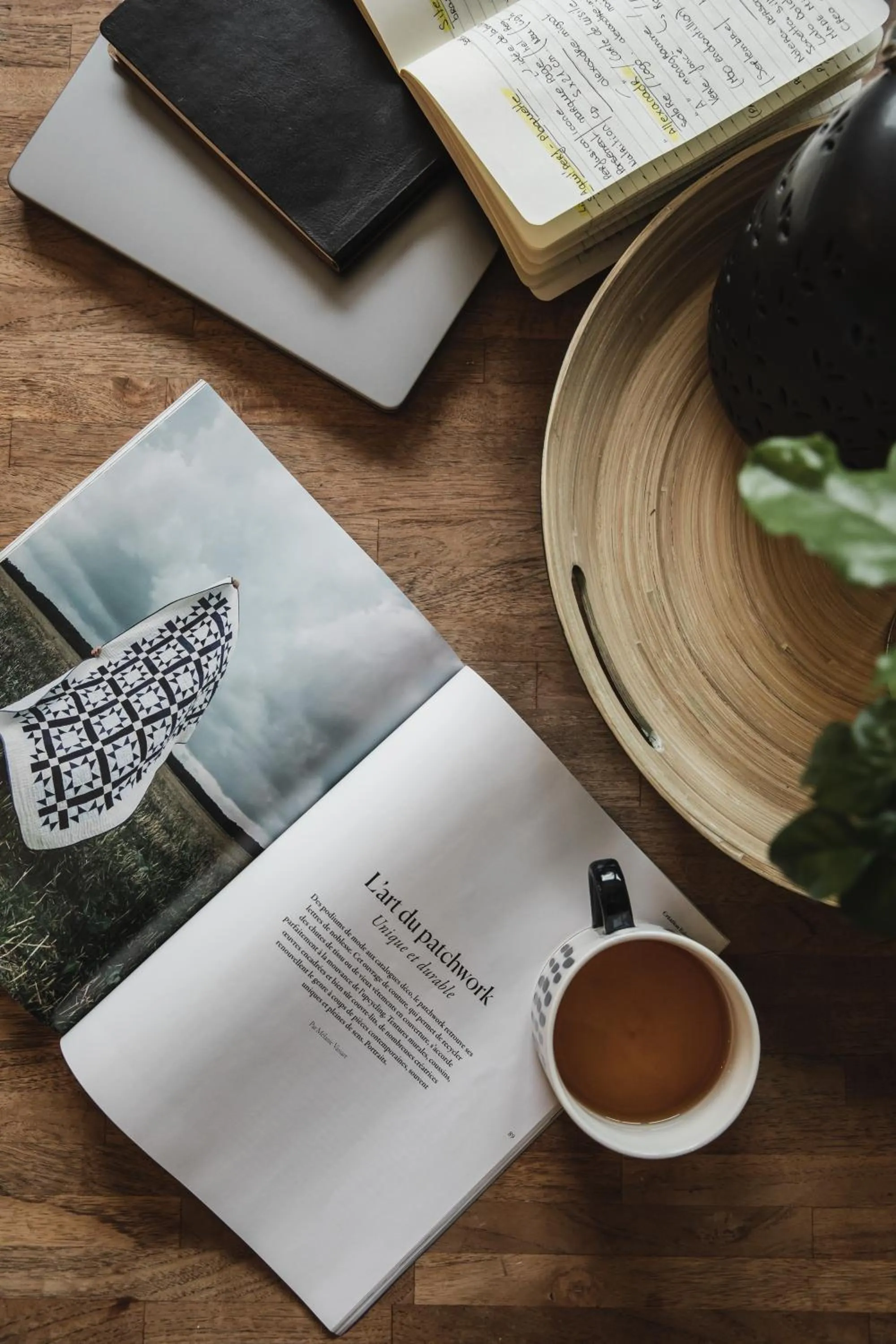 Library in La Bastide de Barbizon