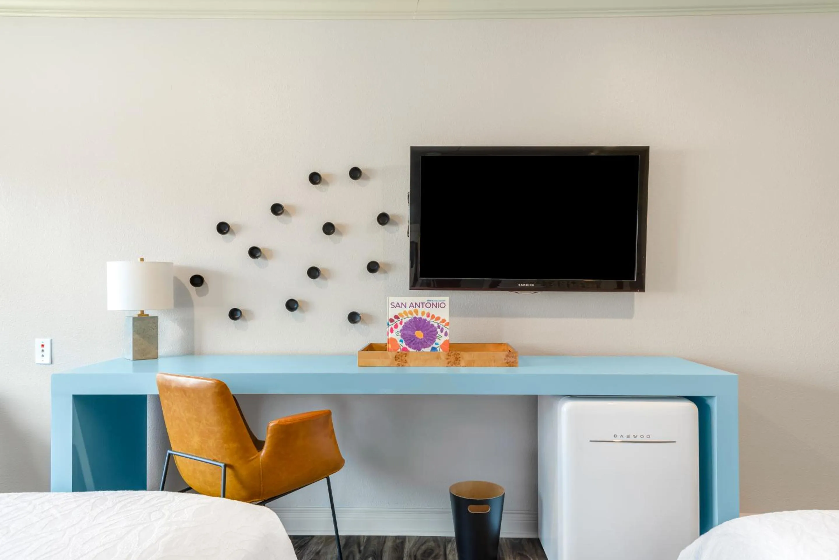 Riverwalk Plaza Hotel