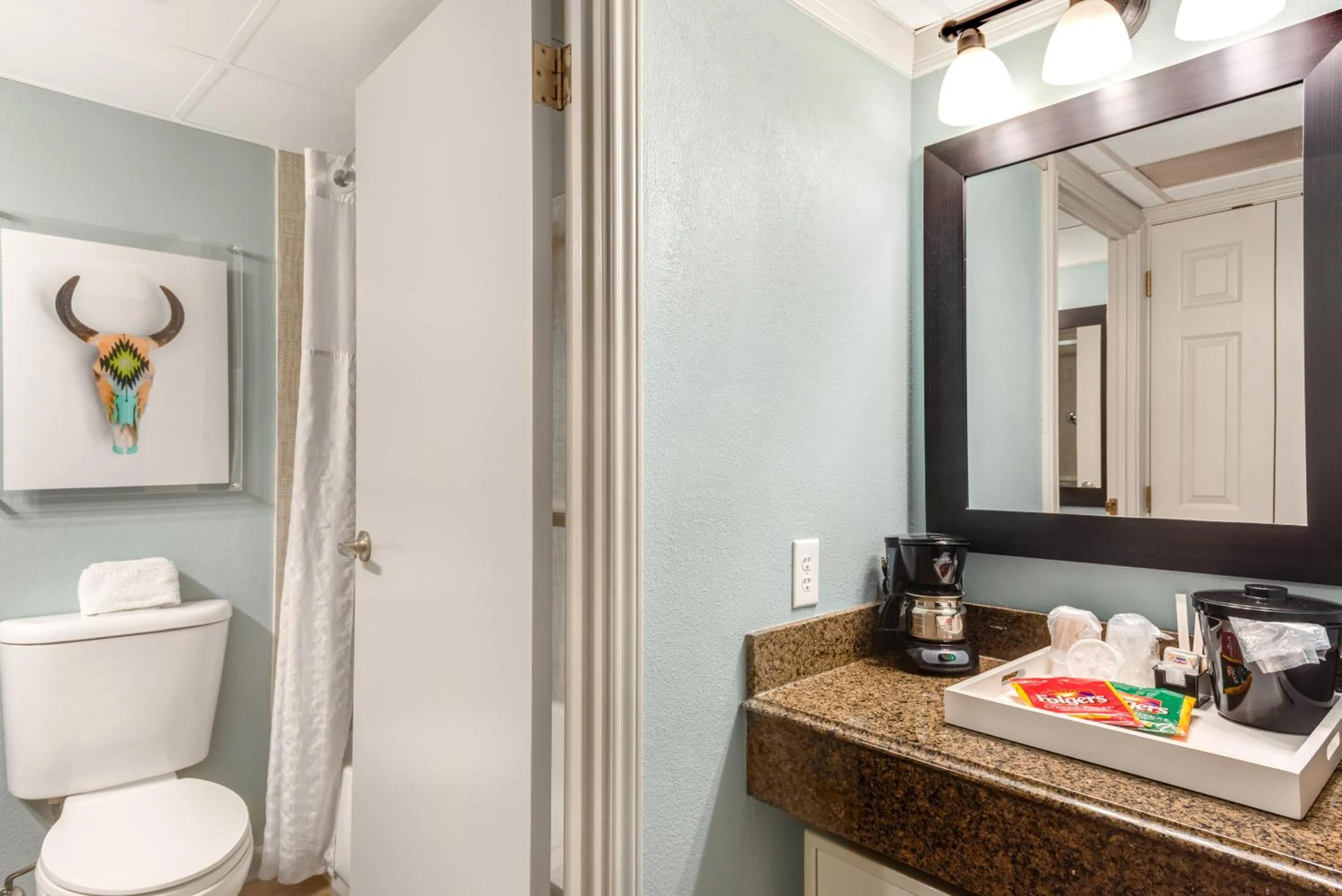 Riverwalk Plaza Hotel