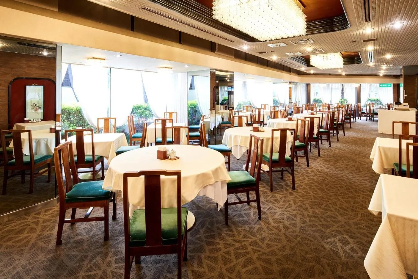 Restaurant/places to eat in Marroad Inn Tokyo