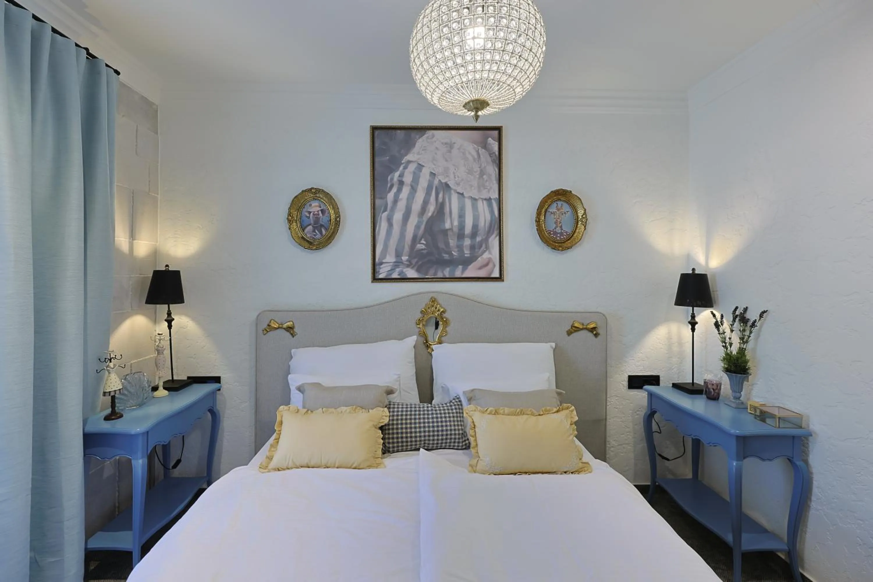 furniture, Bed in Integra Hotel