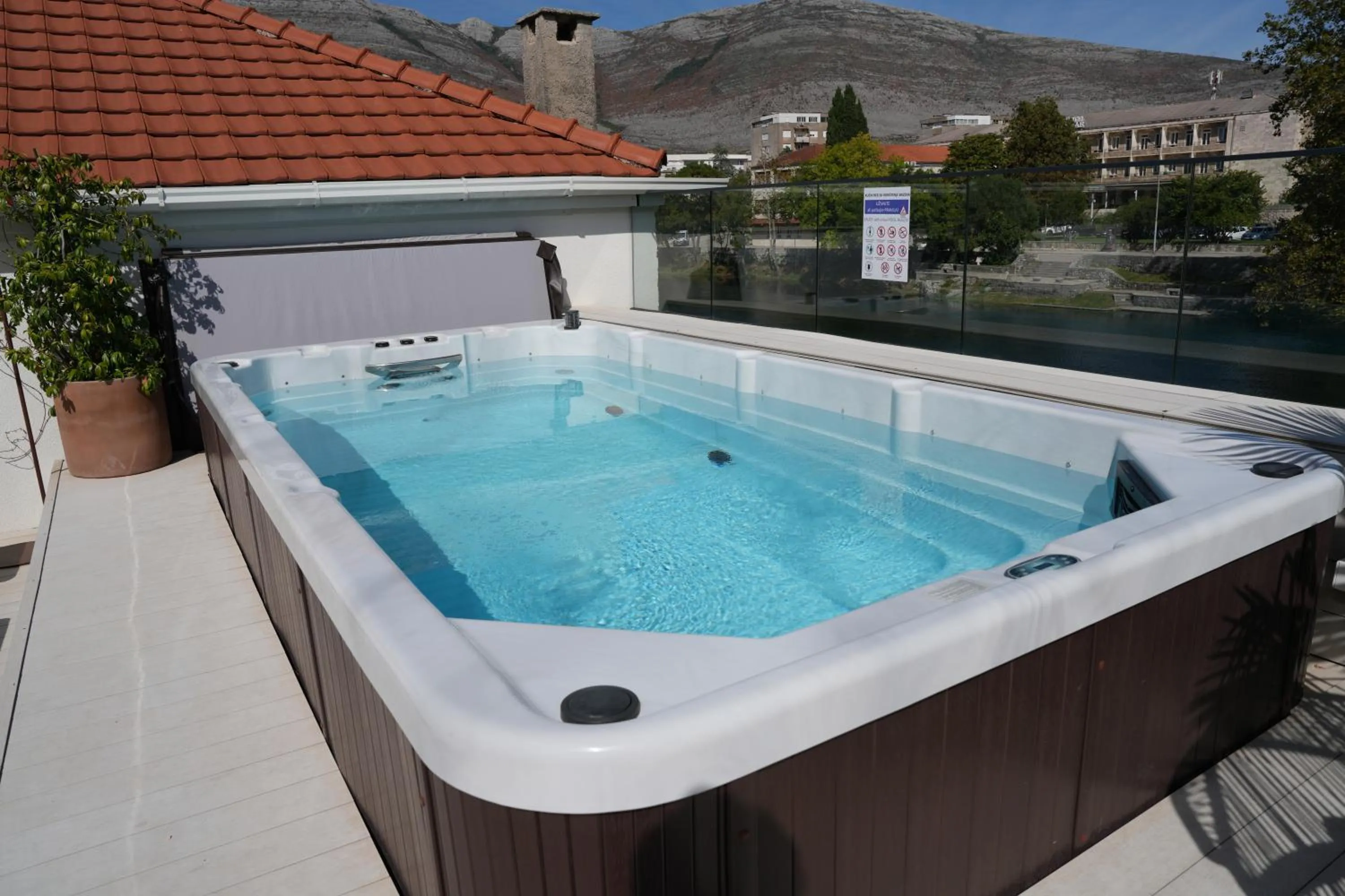 Day in Integra Hotel