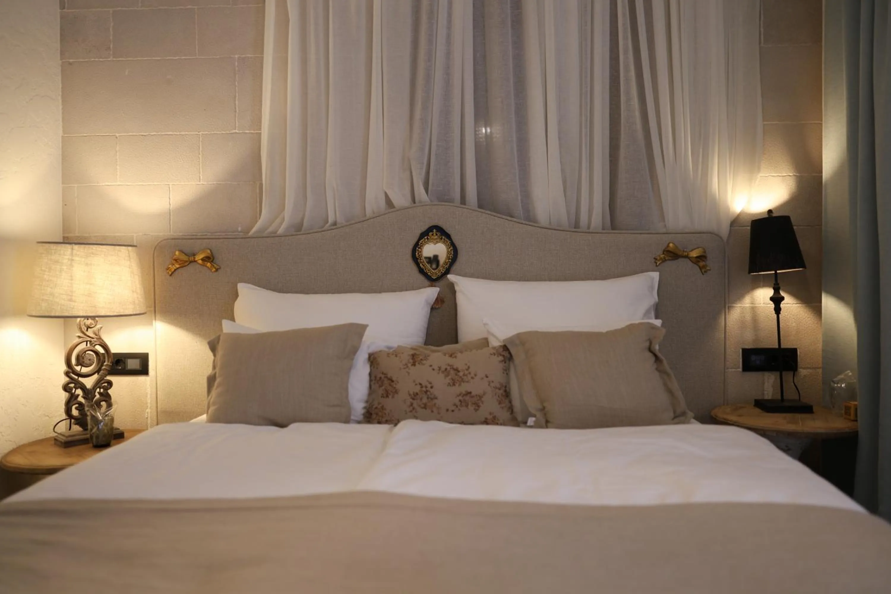 Bed in Integra Hotel