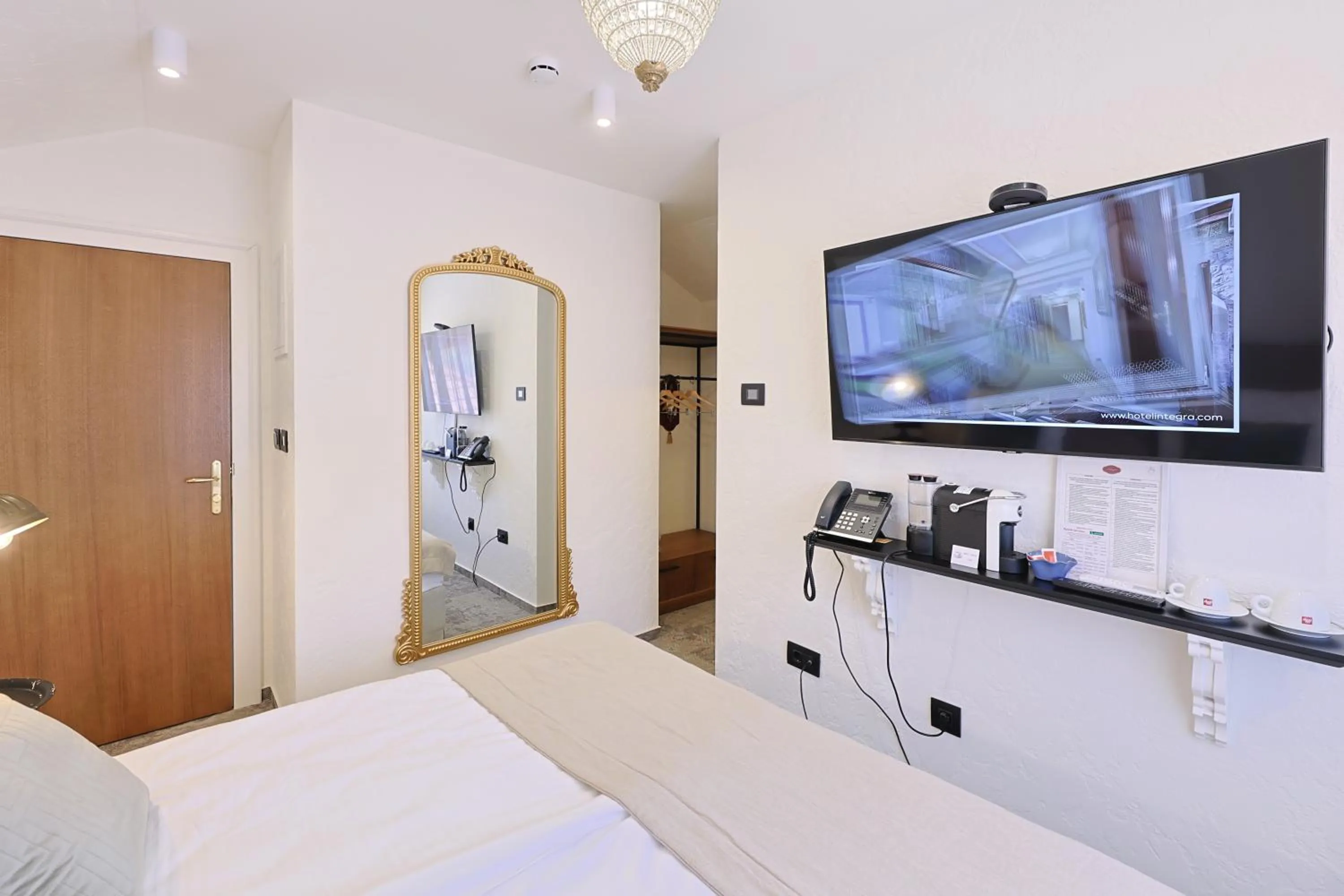 Decorative detail, Bed in Integra Hotel