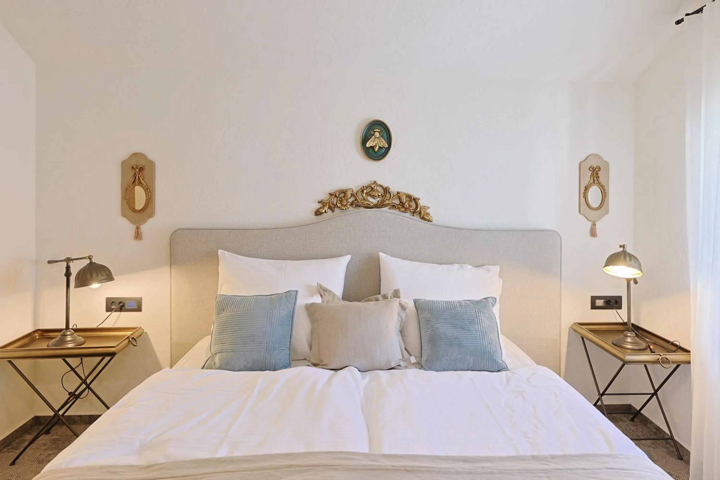 Bed in Integra Hotel