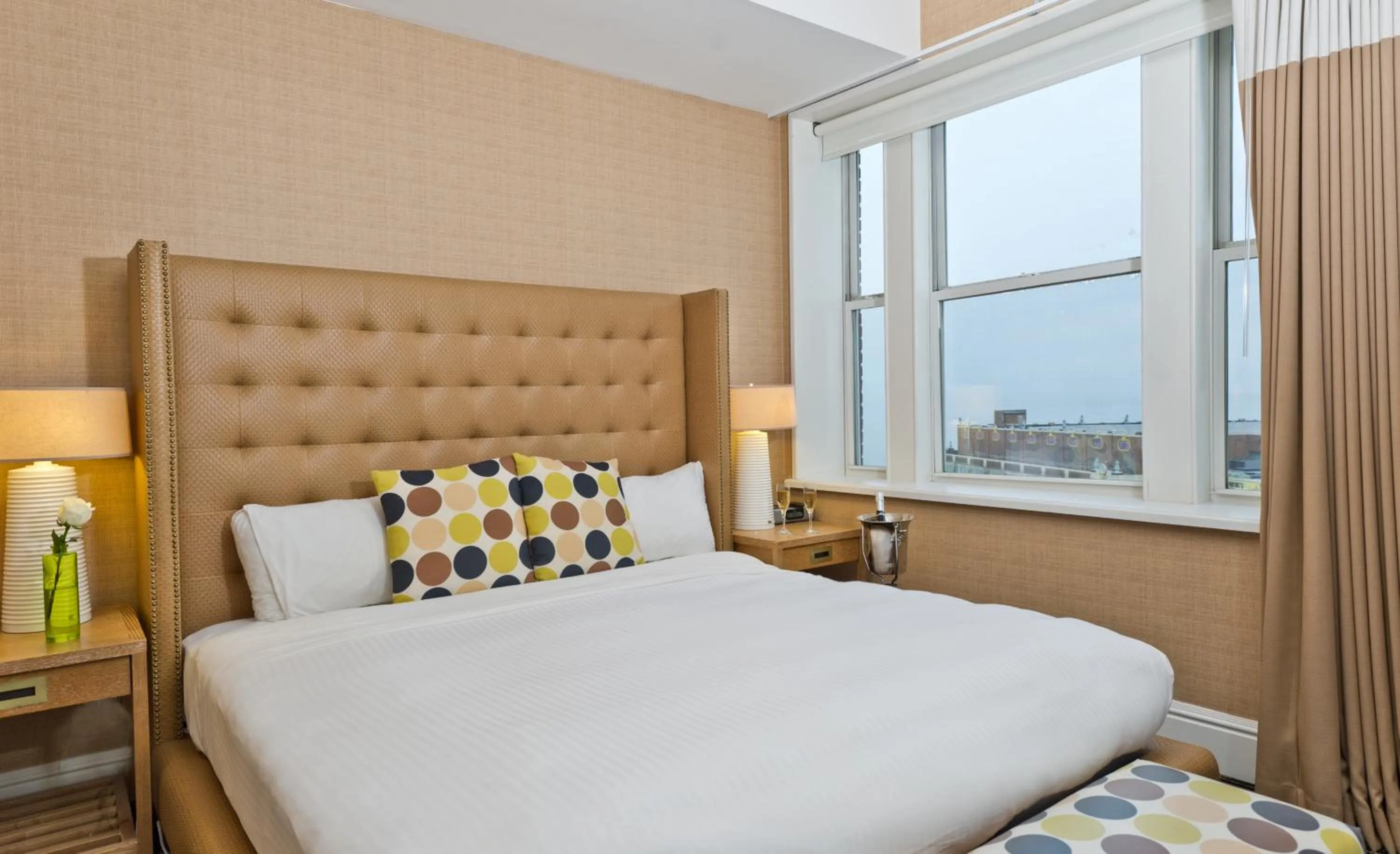 Bed in Berkeley Oceanfront Hotel