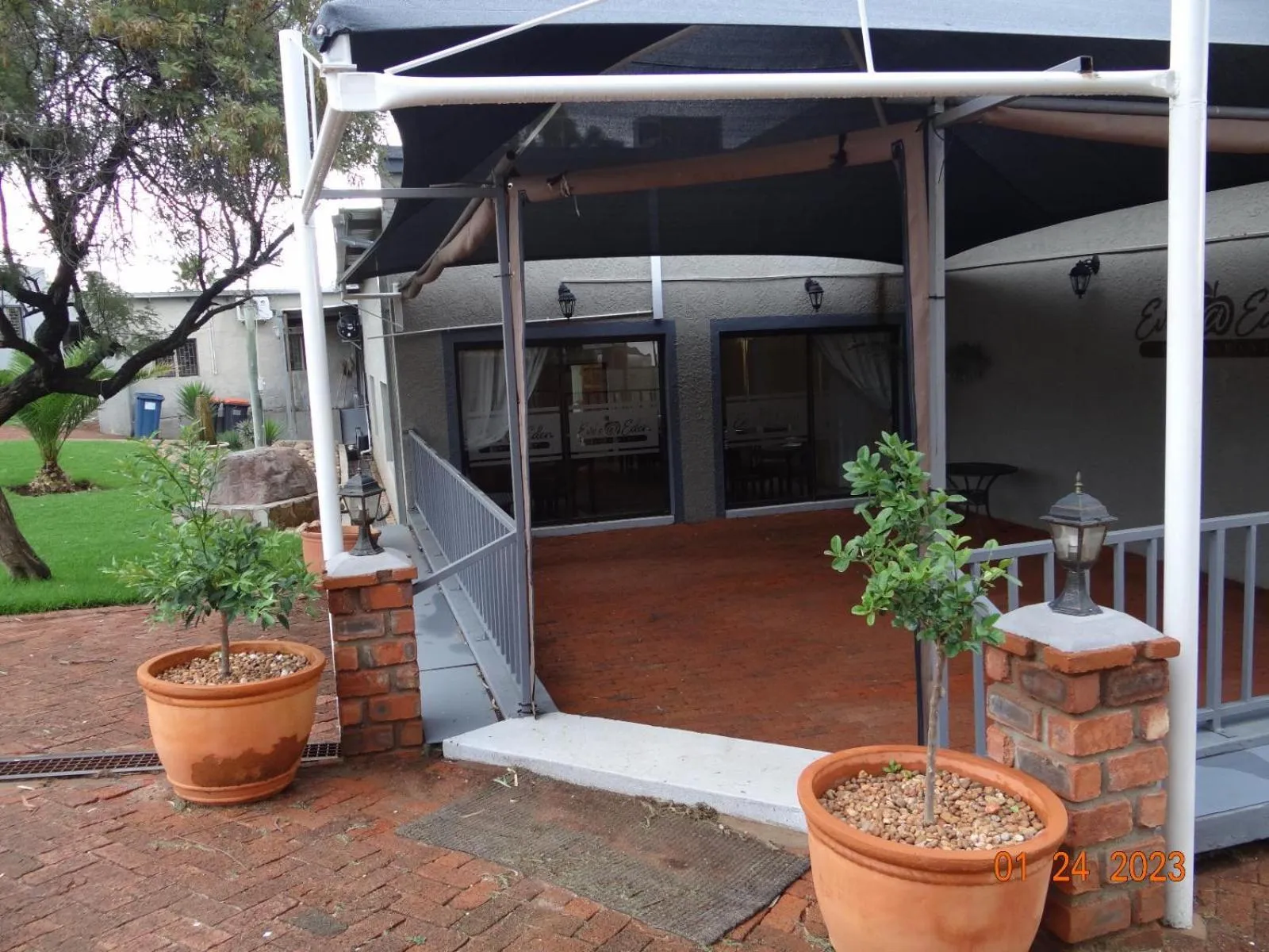 Property building in Eden Chalets