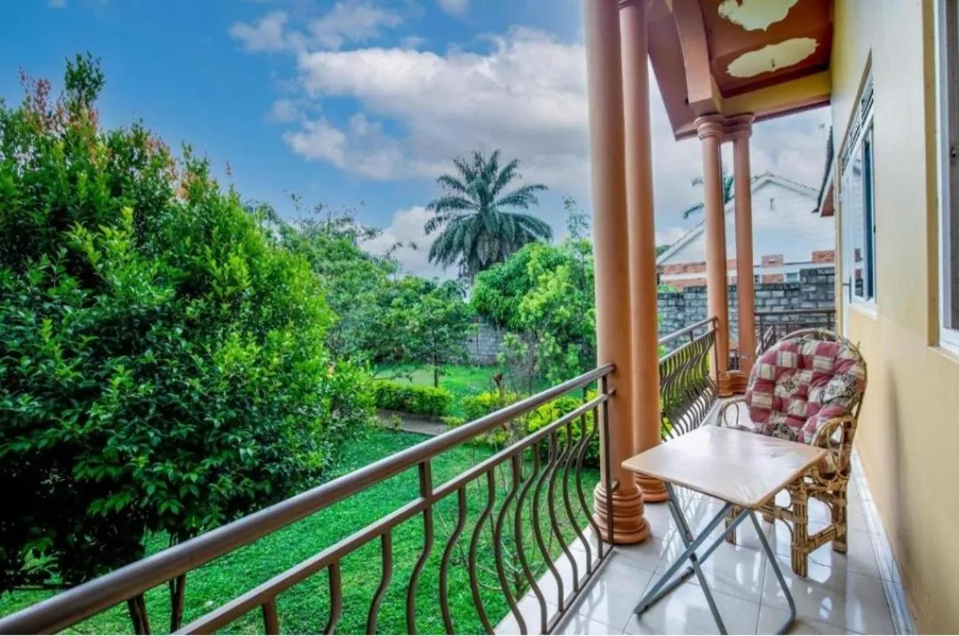 Airport Side Hotel Entebbe