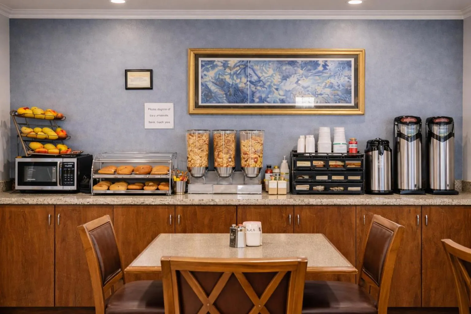 Continental breakfast in Homegate Studios & Suites San Antonio Medical Center