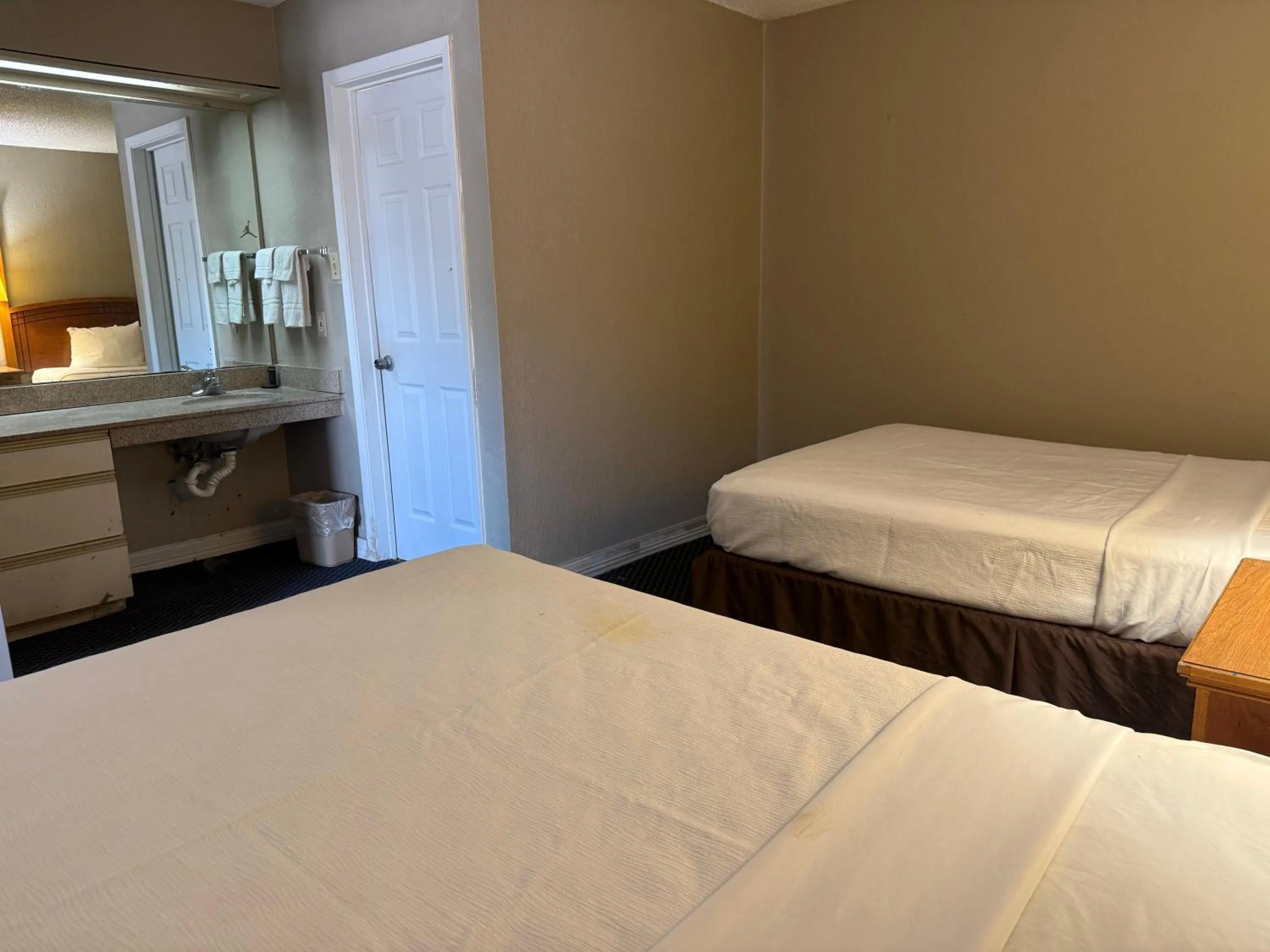 Bedroom, Bed in Homegate Studios & Suites San Antonio Medical Center