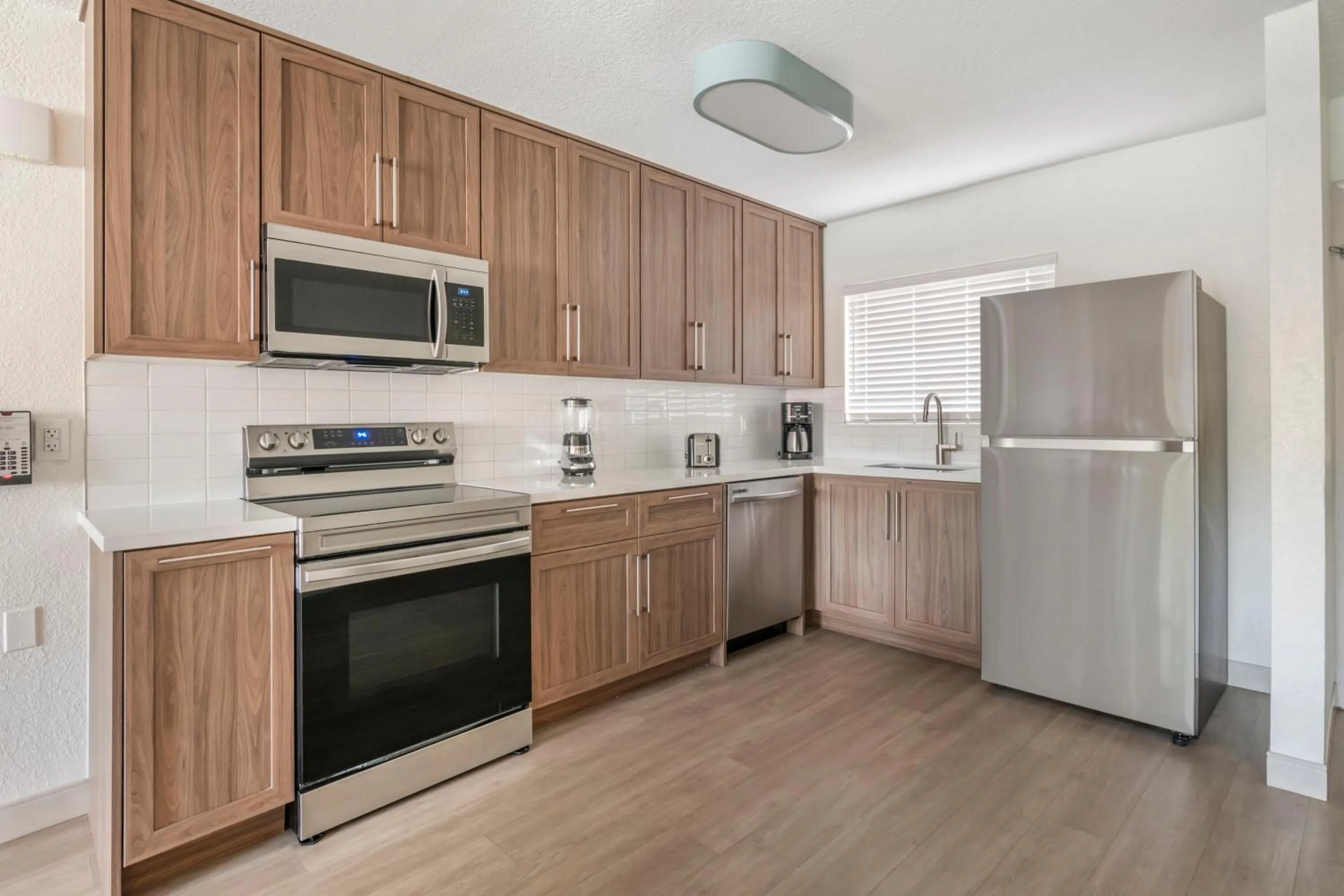 Kitchen or kitchenette in Orbit One Vacation Villas