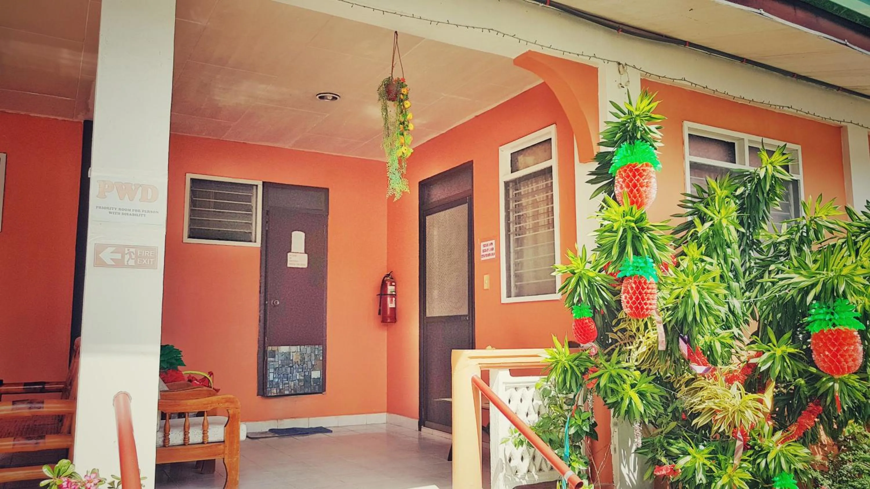 Facade/entrance in WHITE BEACH GUEST HOUSE