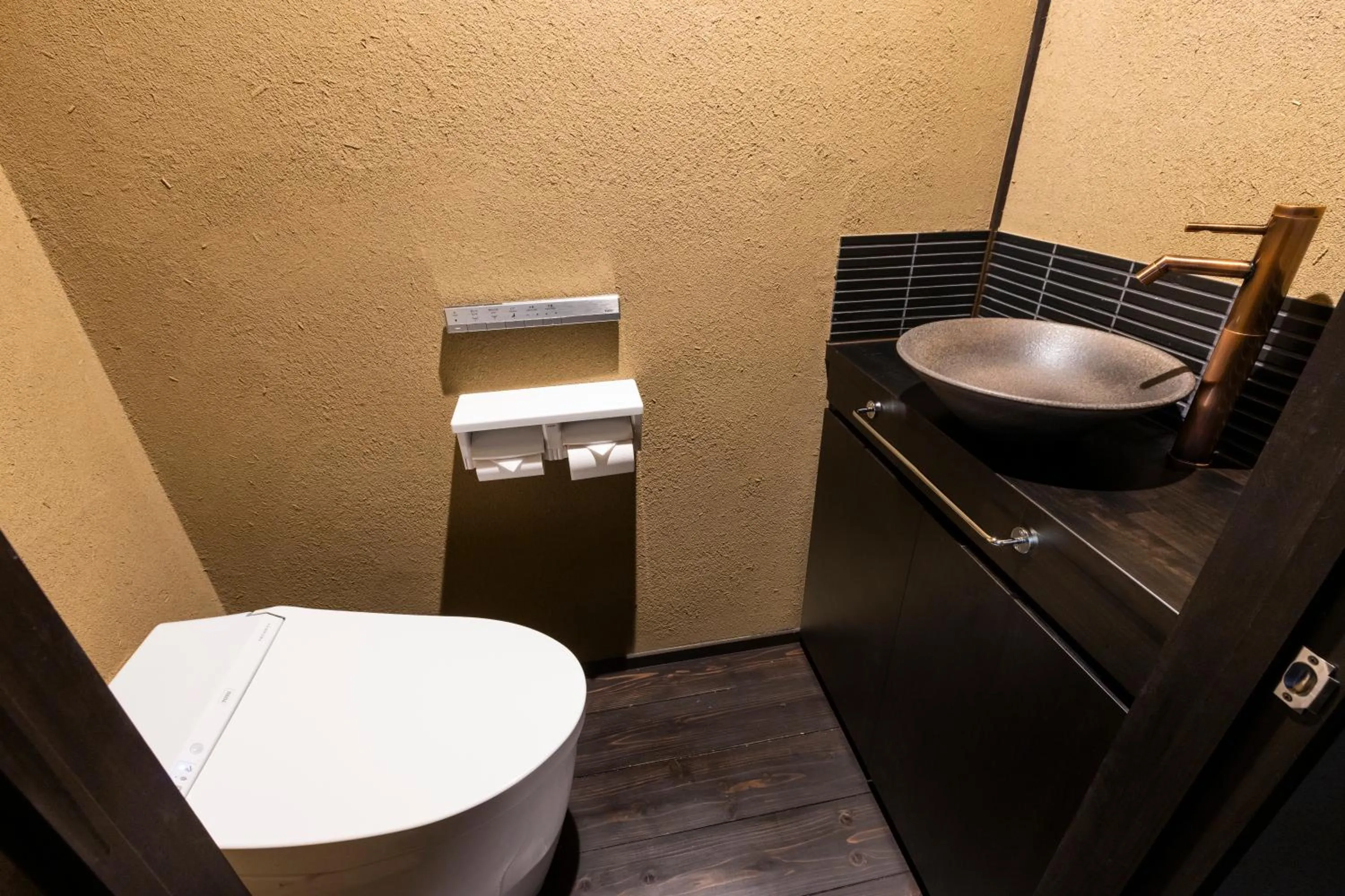 Toilet in Rinn Premium Machiya Koki