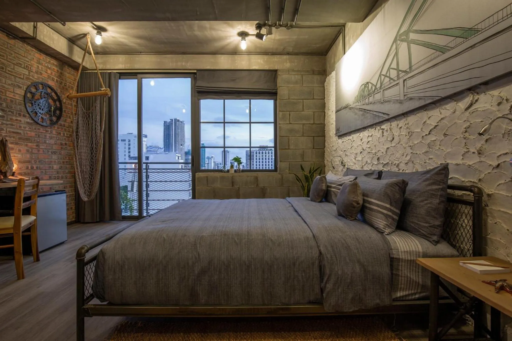 Photo of the whole room, Bed in Bridges Danang Boutique Hotel