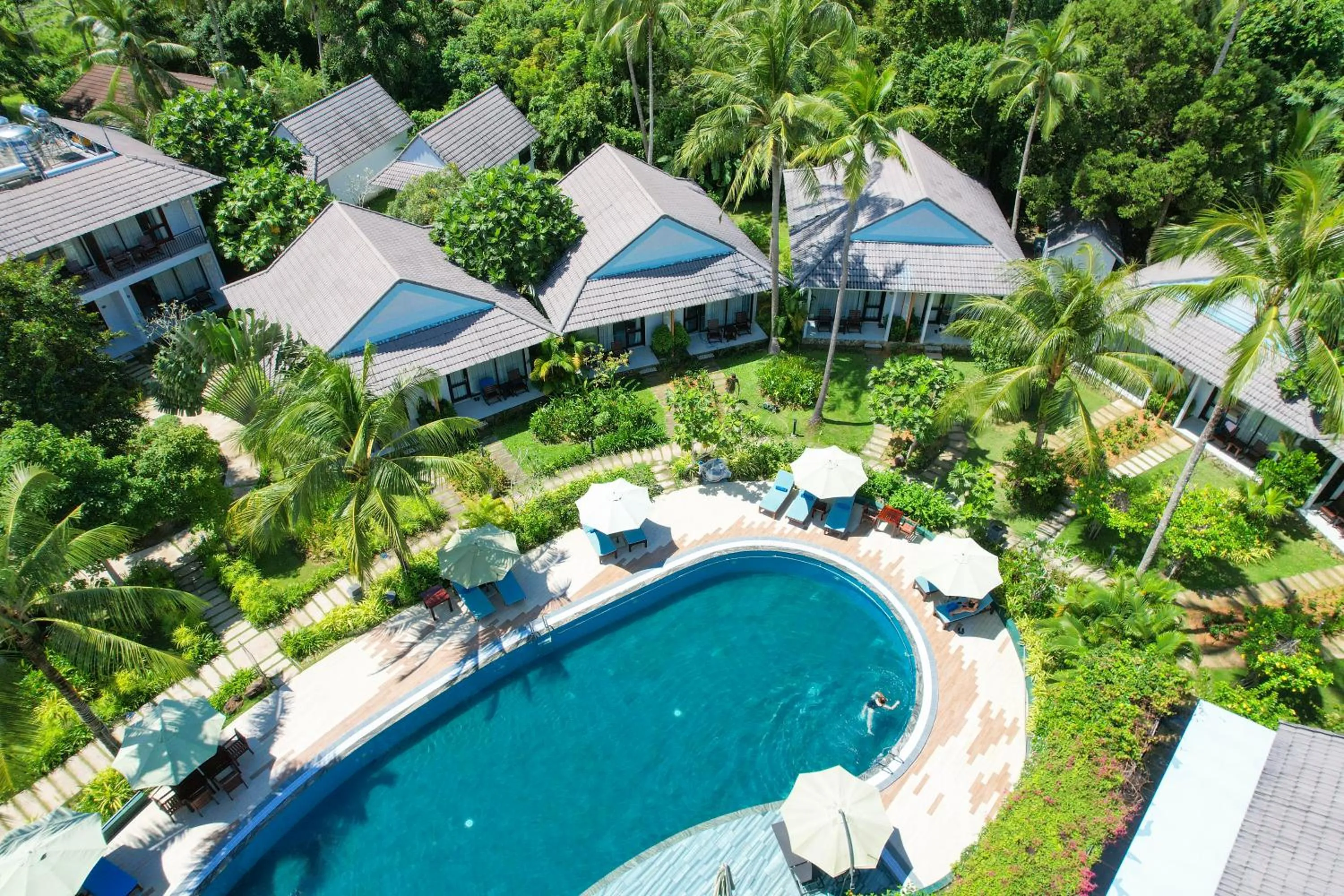 Swimming pool in Kingo Retreat Resort