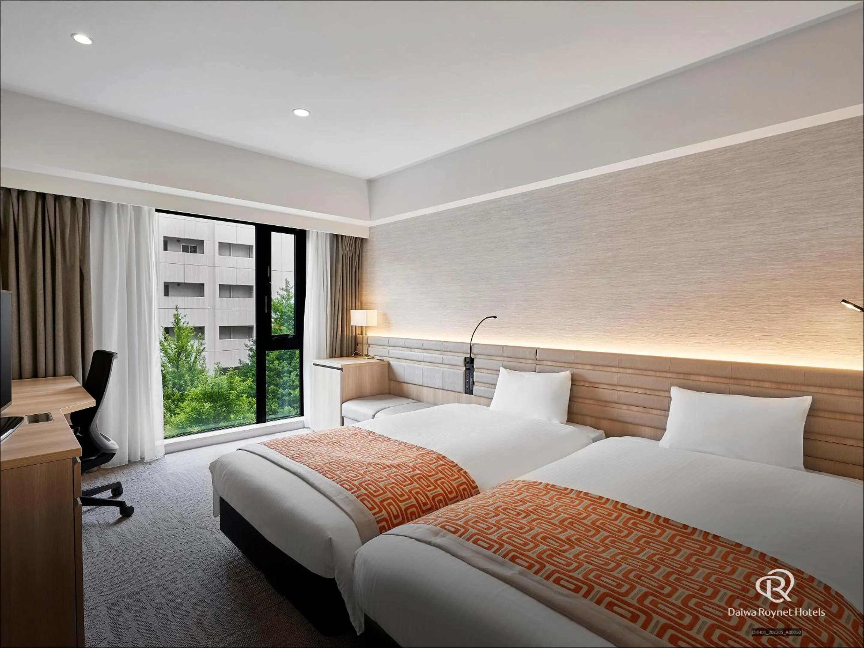 Photo of the whole room, Bed in Daiwa Roynet Hotel Sendai Ichibancho PREMIER