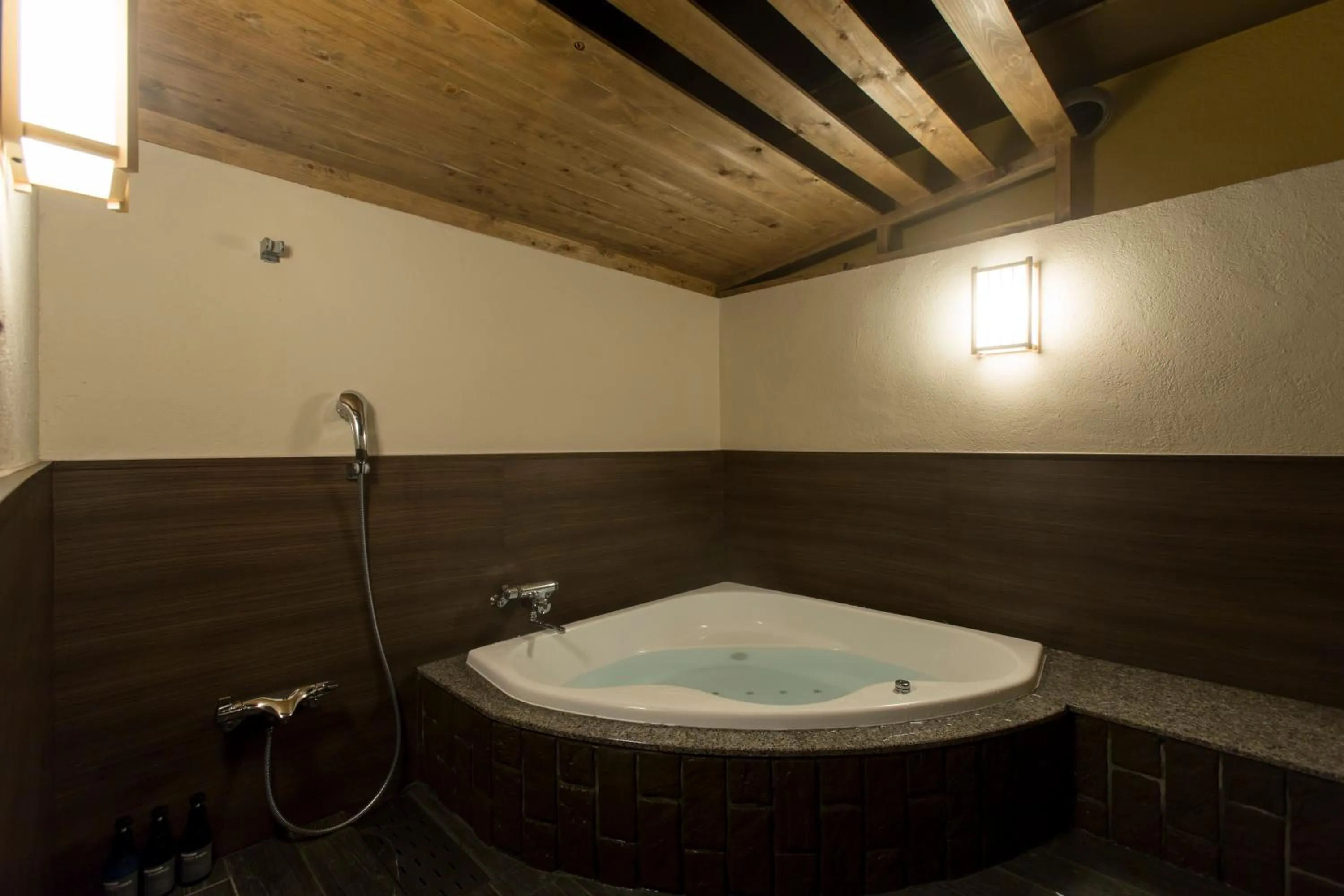 Open Air Bath in Tsuki no Yado Kaguya