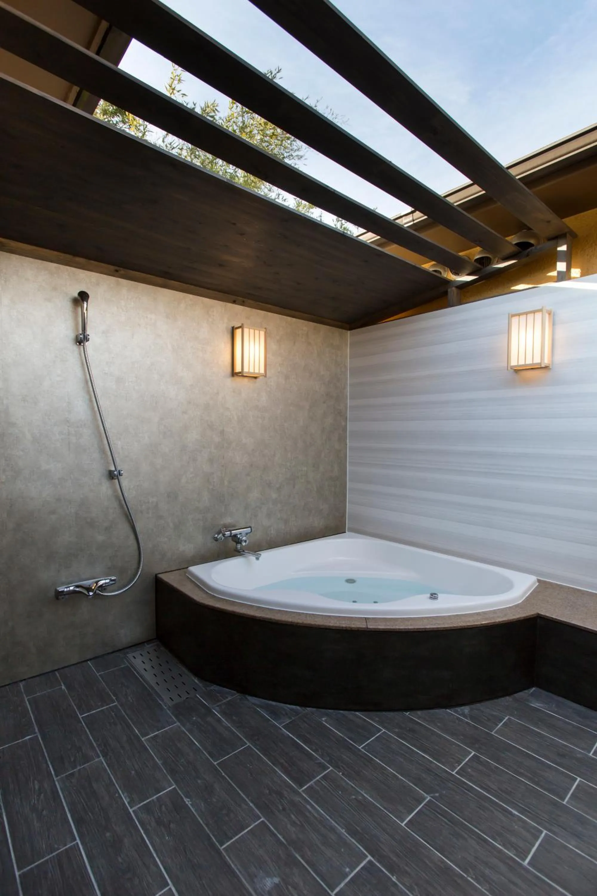 Open Air Bath in Tsuki no Yado Kaguya