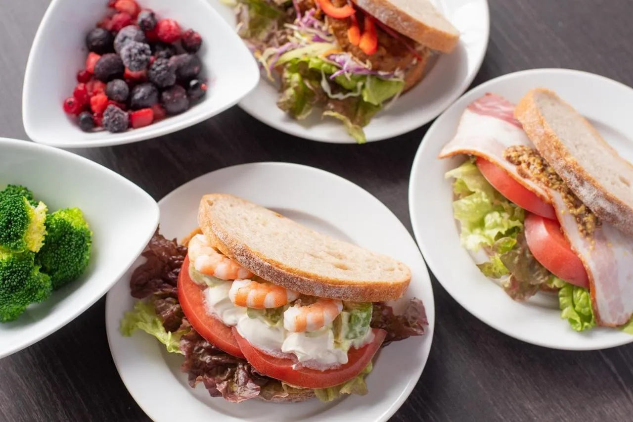 Food in Kobe Plaza Hotel West