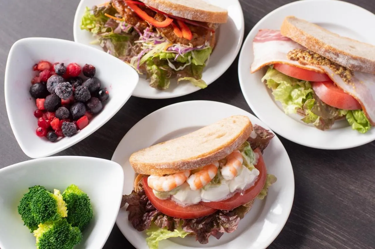 Food in Kobe Plaza Hotel West