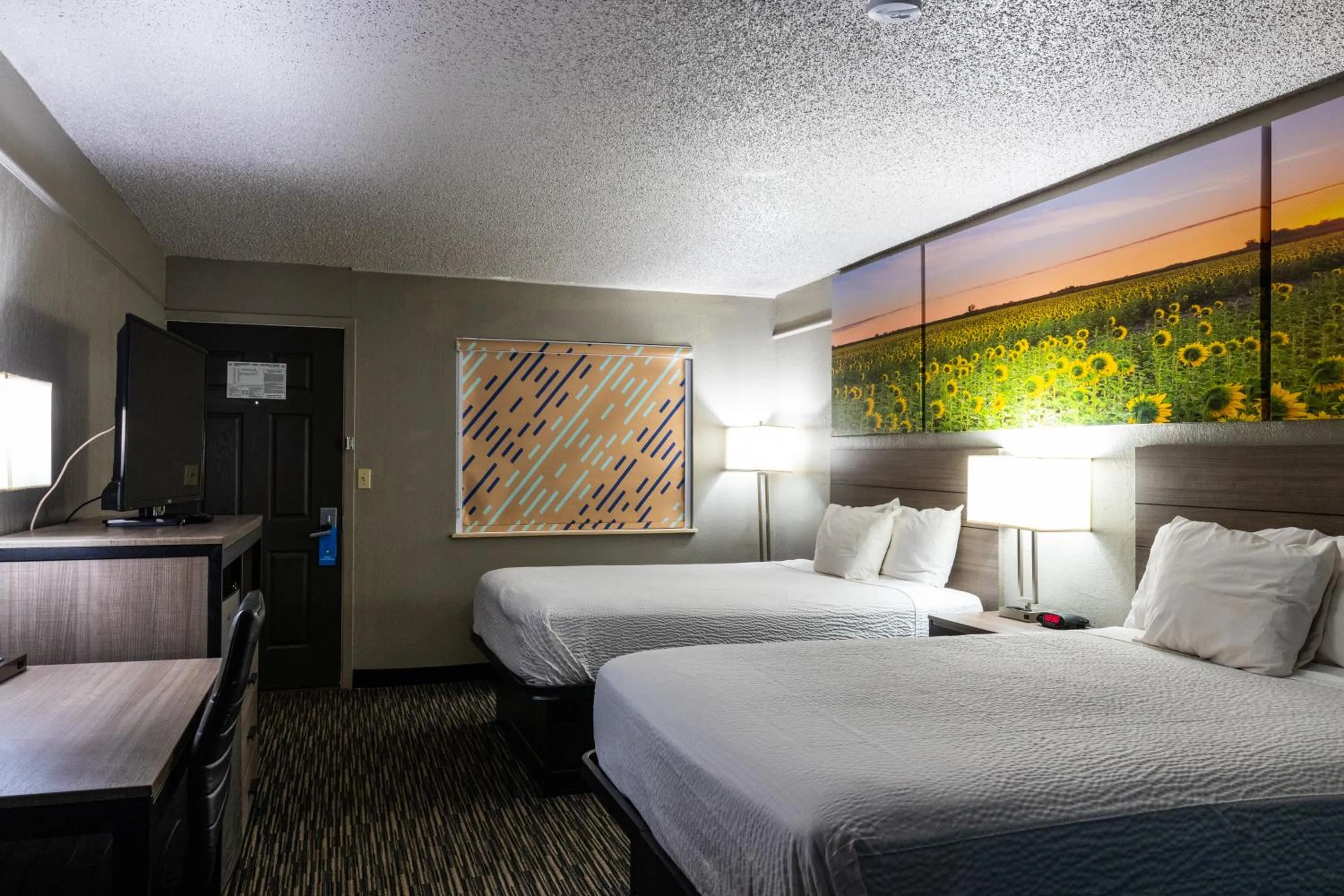 Bed in Days Inn by Wyndham N.W. Medical Center