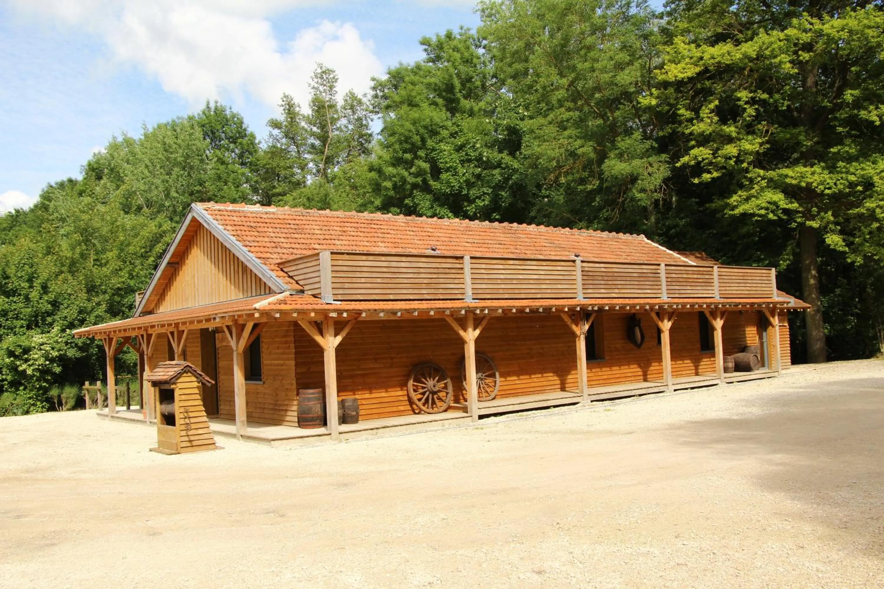 Property building in Western City Troyes