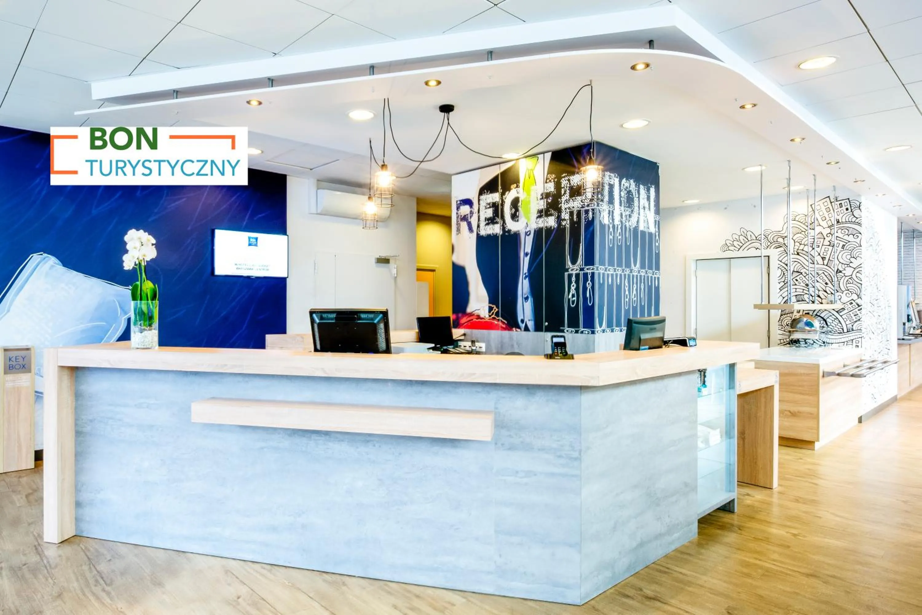 Lobby or reception in ibis budget Warszawa Centrum