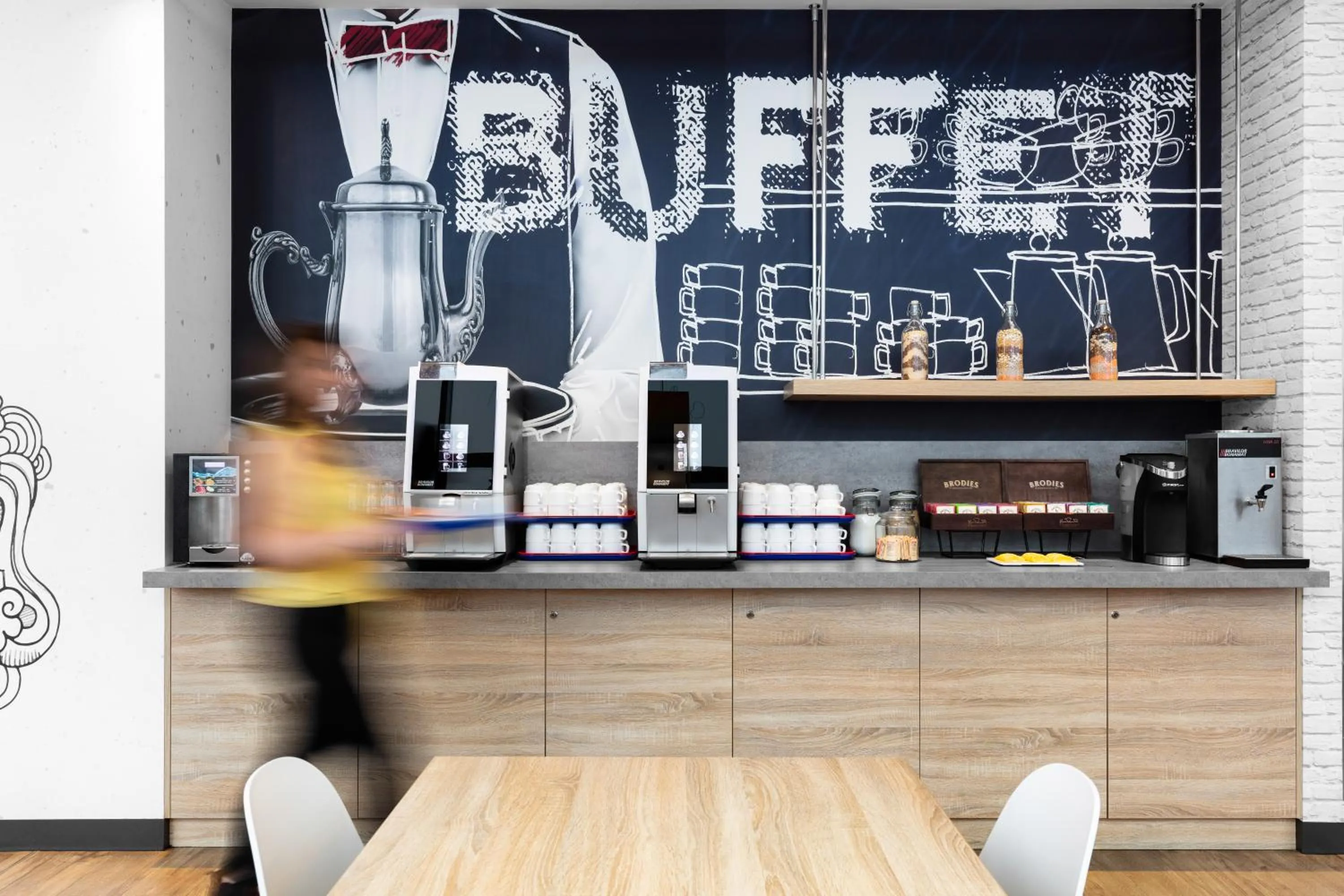 Coffee/tea facilities in ibis budget Warszawa Centrum