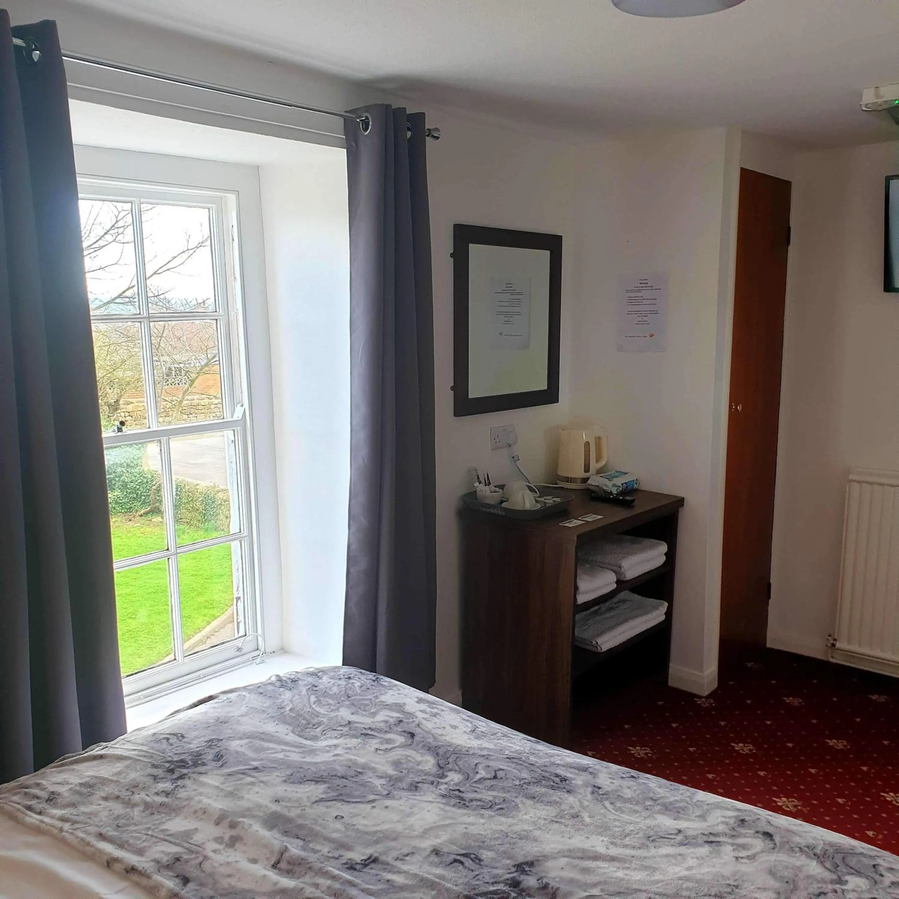 Bedroom, Bed in Poacher's Barn