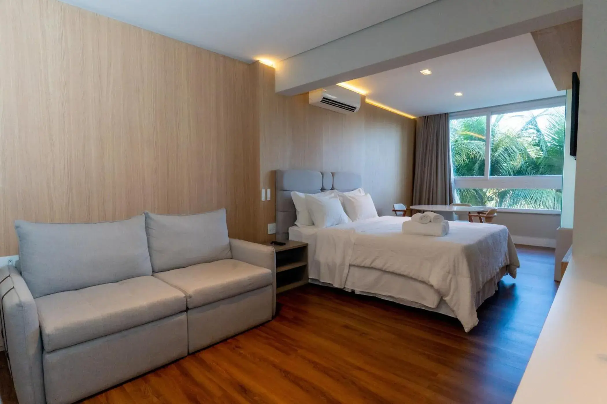 Suite with Spa Bath - single occupancy in Beira Rio Palace Hotel Suite with Spa Bath - single occupancy in Beira Rio Palace Hotel