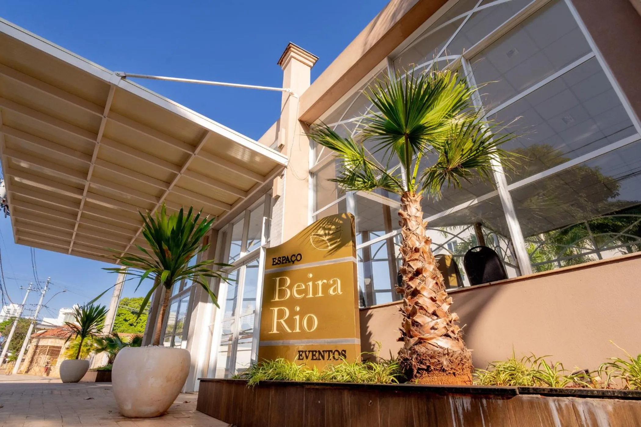 Facade/entrance in Beira Rio Palace Hotel