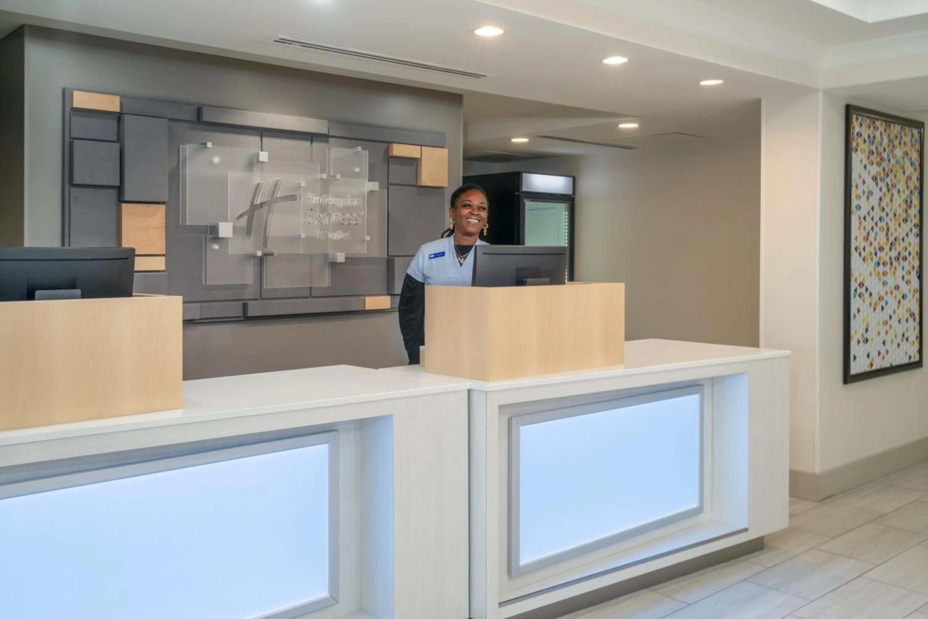 Property building in Holiday Inn Express Hotel & Suites Bluffton at Hilton Head Area by IHG