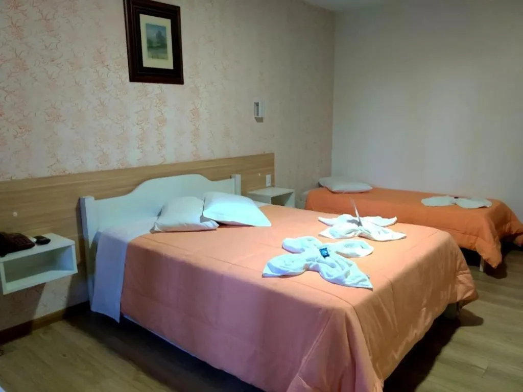 Bed in Hotel Alpen Hof