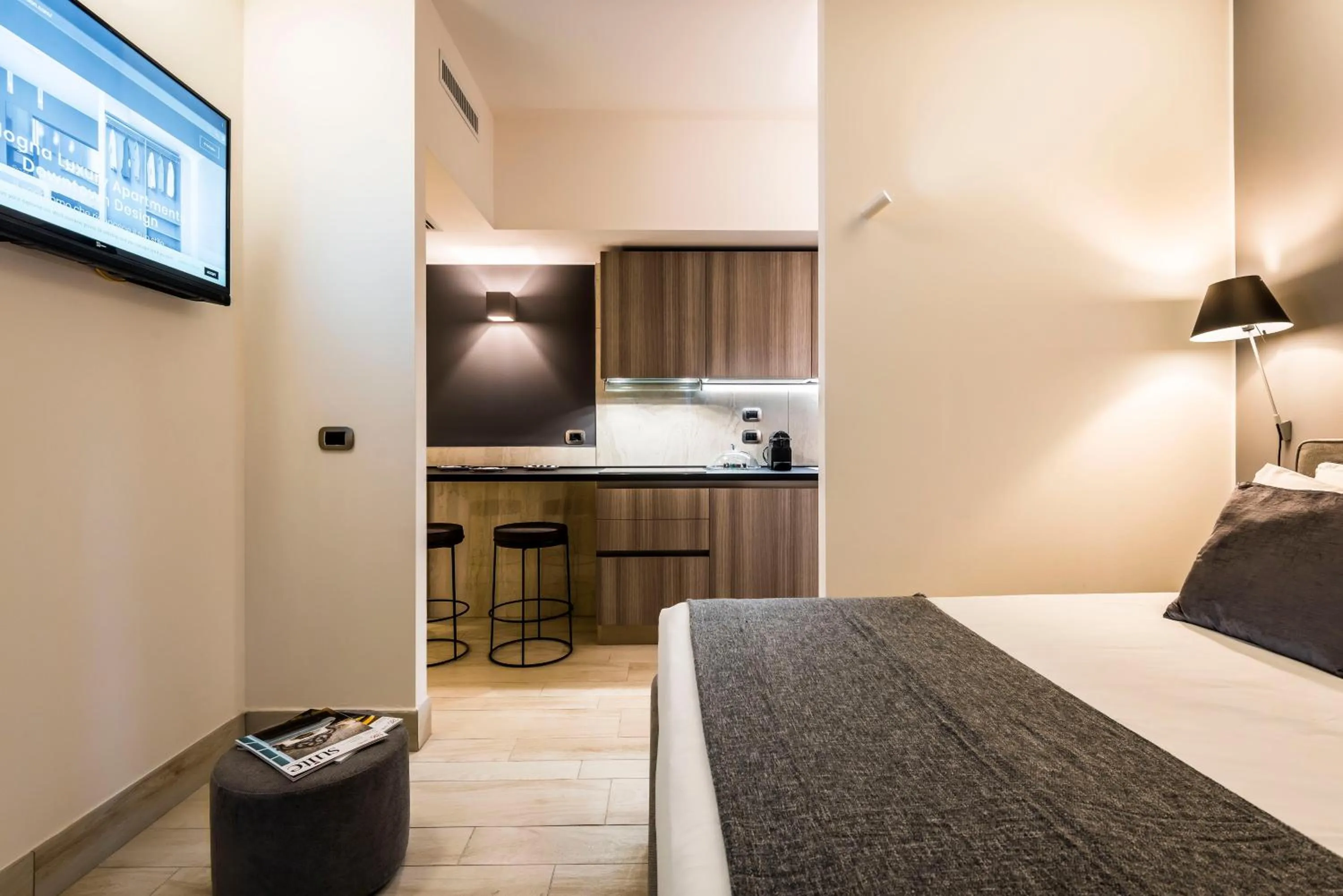 Photo of the whole room, Bed in Design Club Collection