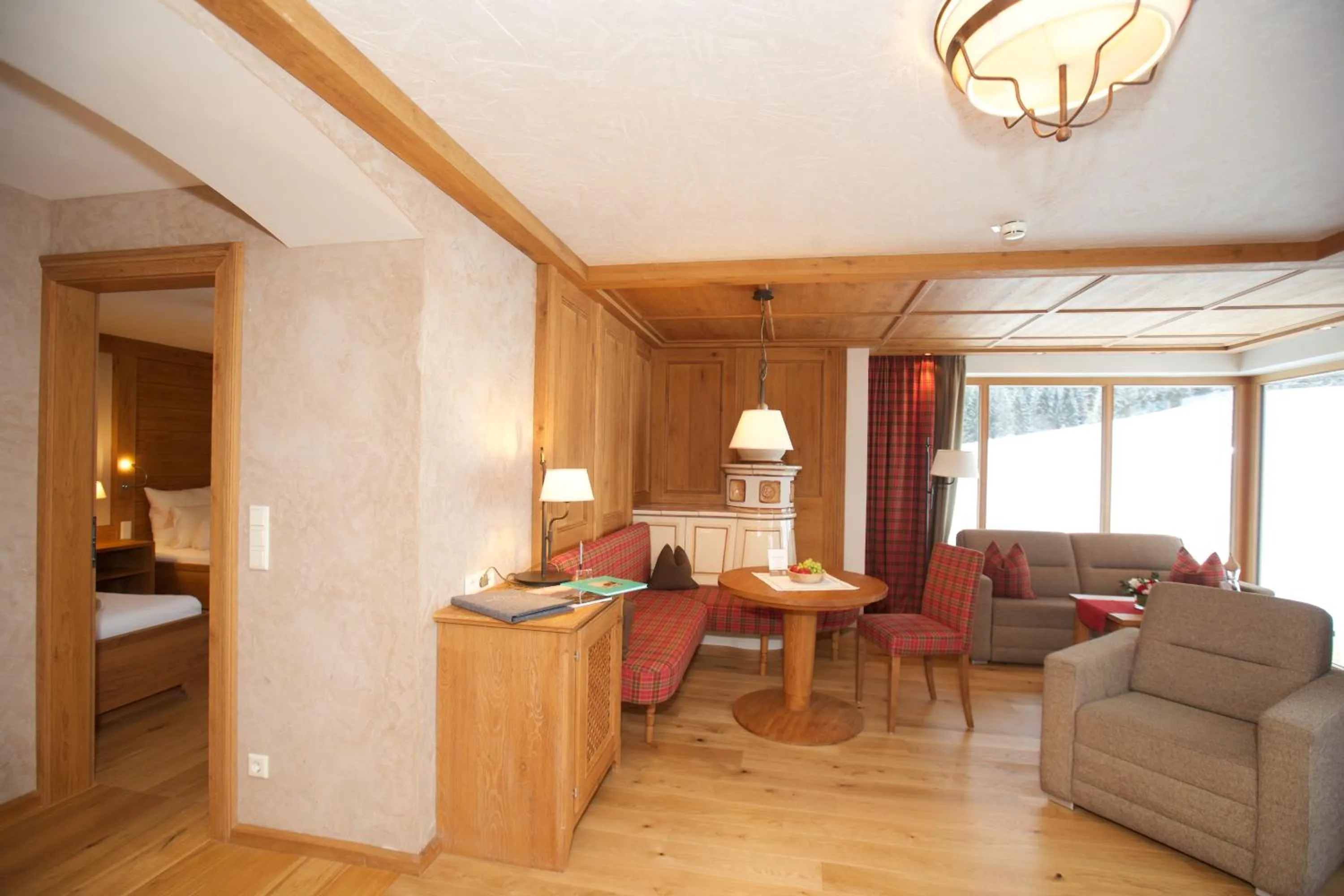 Photo of the whole room, Bed in Hotel Bergblick 5 Sterne