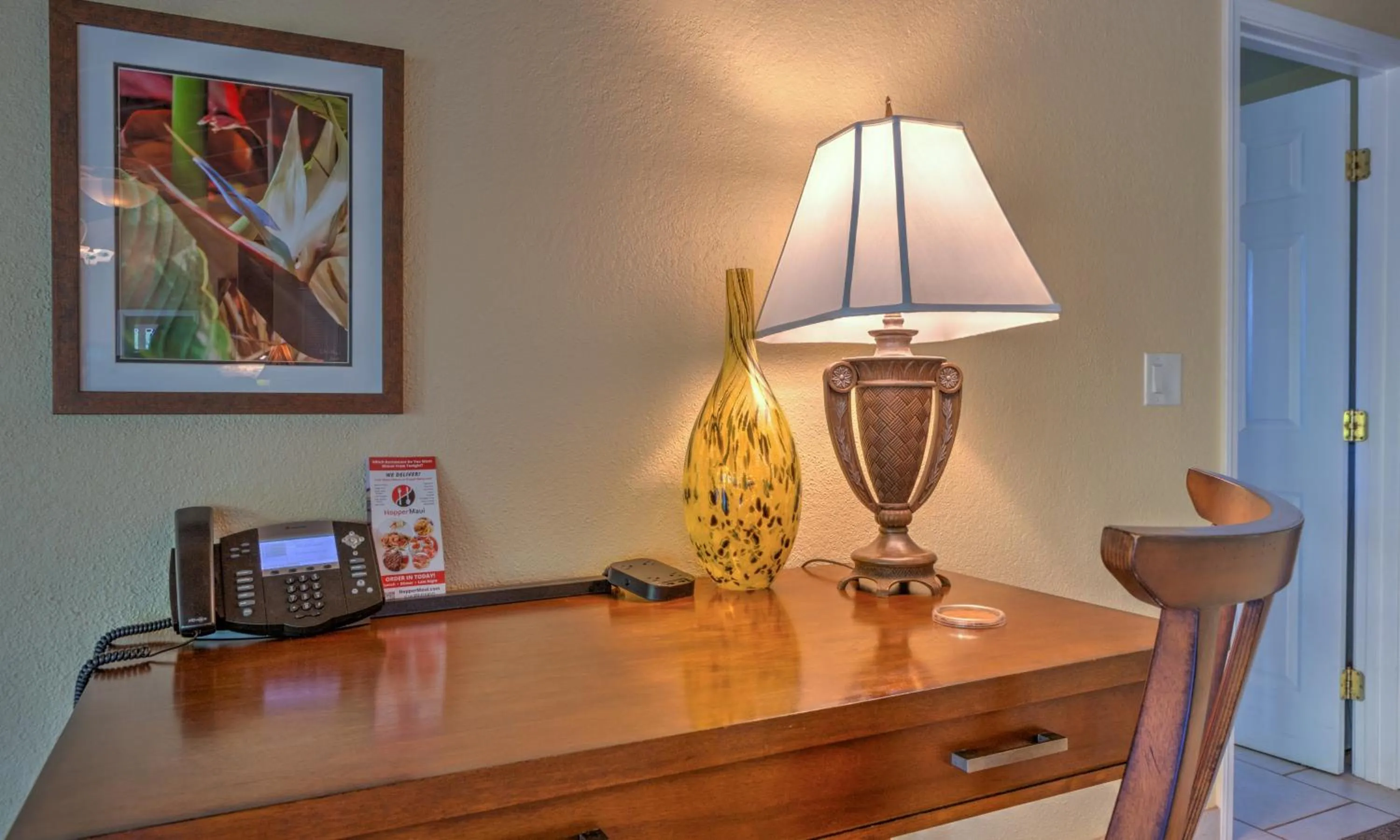 Seating area in Kohea Kai Hotel Maui