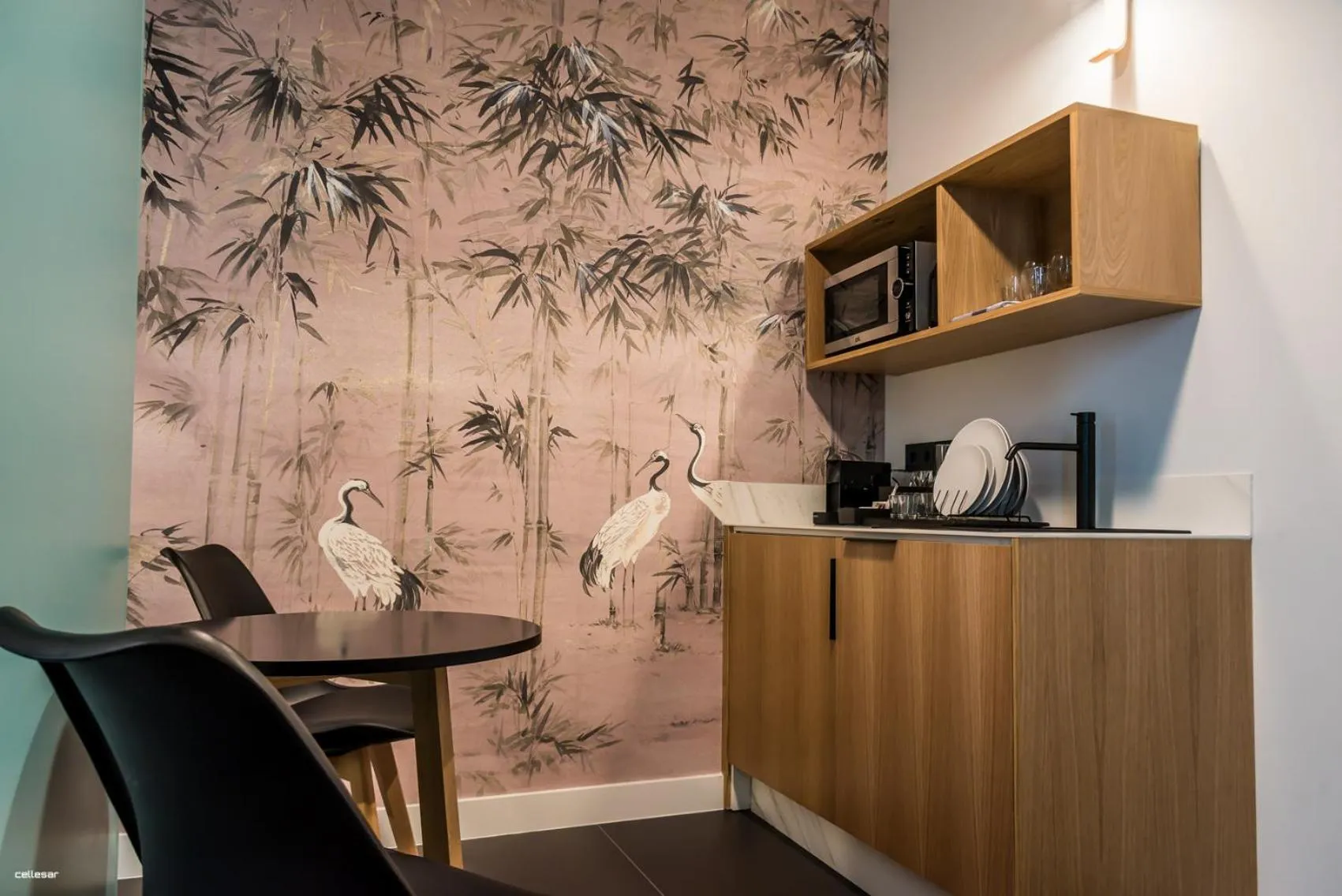 Coffee/tea facilities in Welldone Quality - Crystal pool