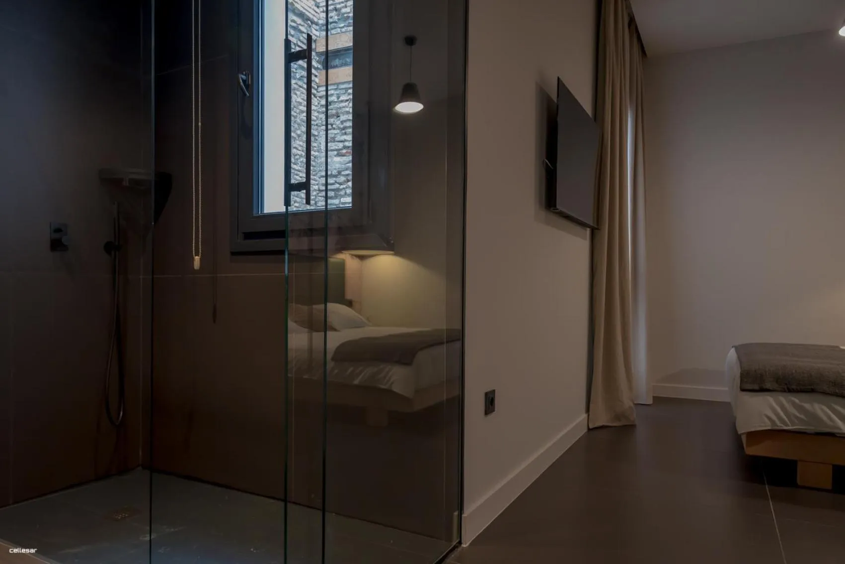 Bathroom in Welldone Quality - Crystal pool